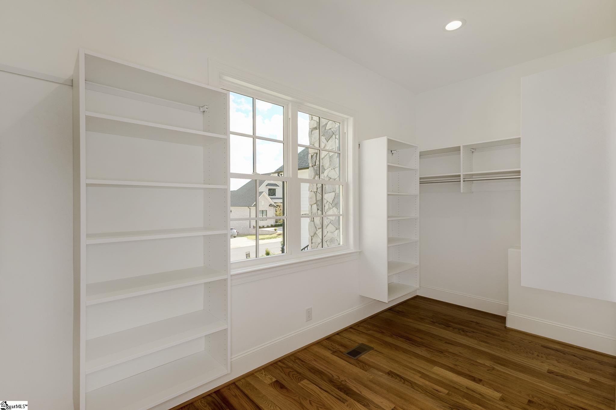202 Chestnut Pond Lane Simpsonville, SC 29681