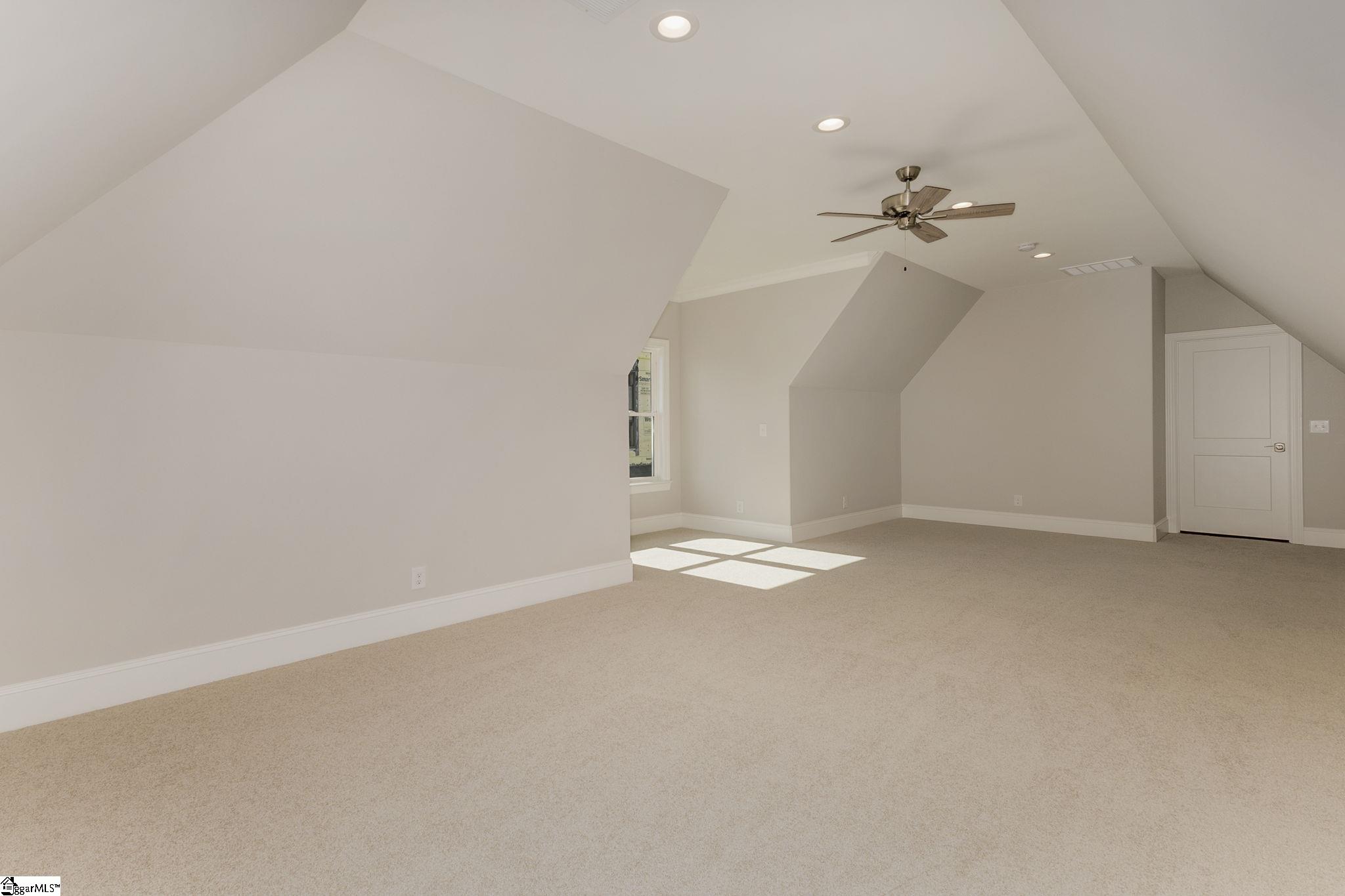 202 Chestnut Pond Lane Simpsonville, SC 29681