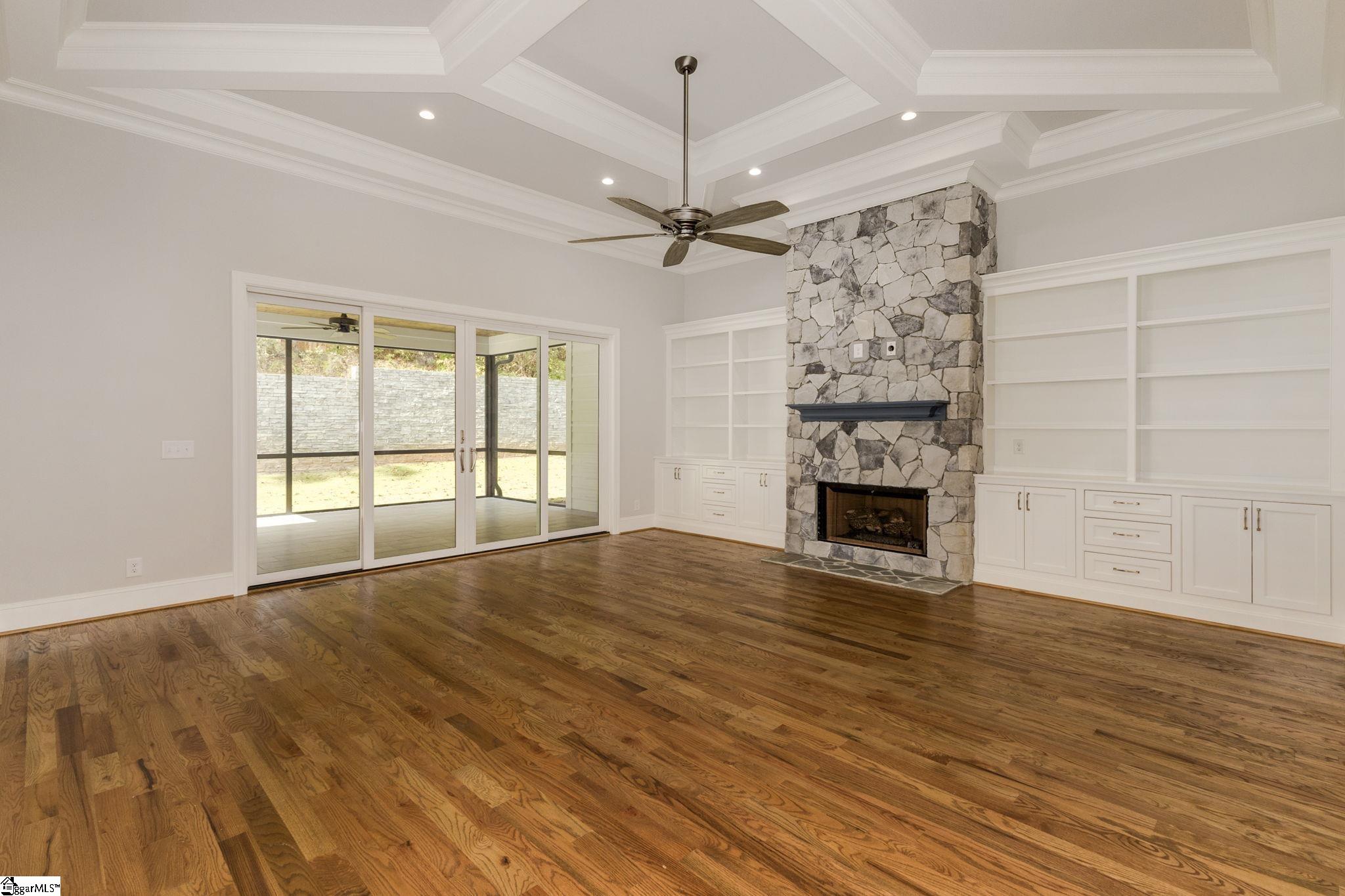 202 Chestnut Pond Lane Simpsonville, SC 29681