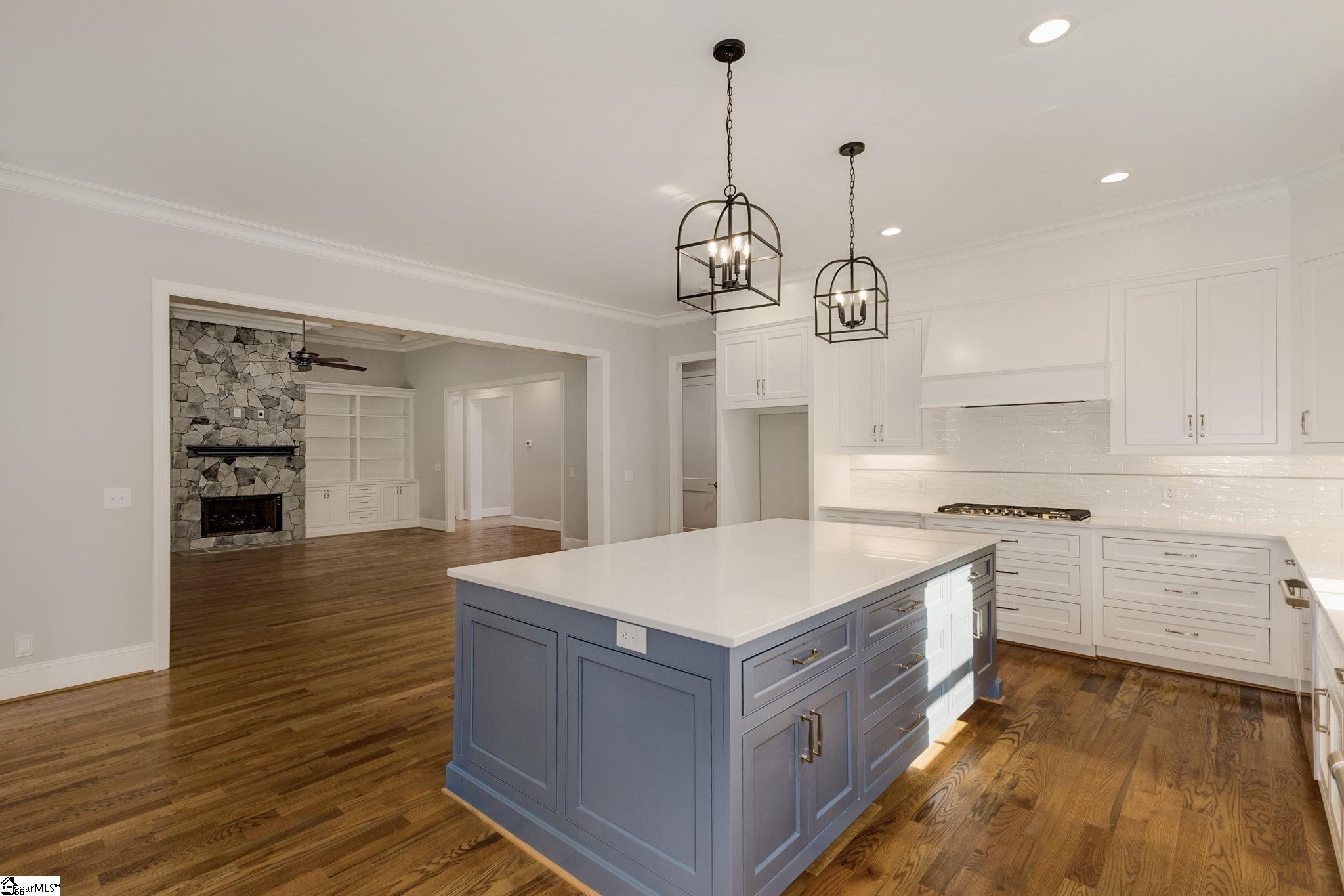 202 Chestnut Pond Lane Simpsonville, SC 29681