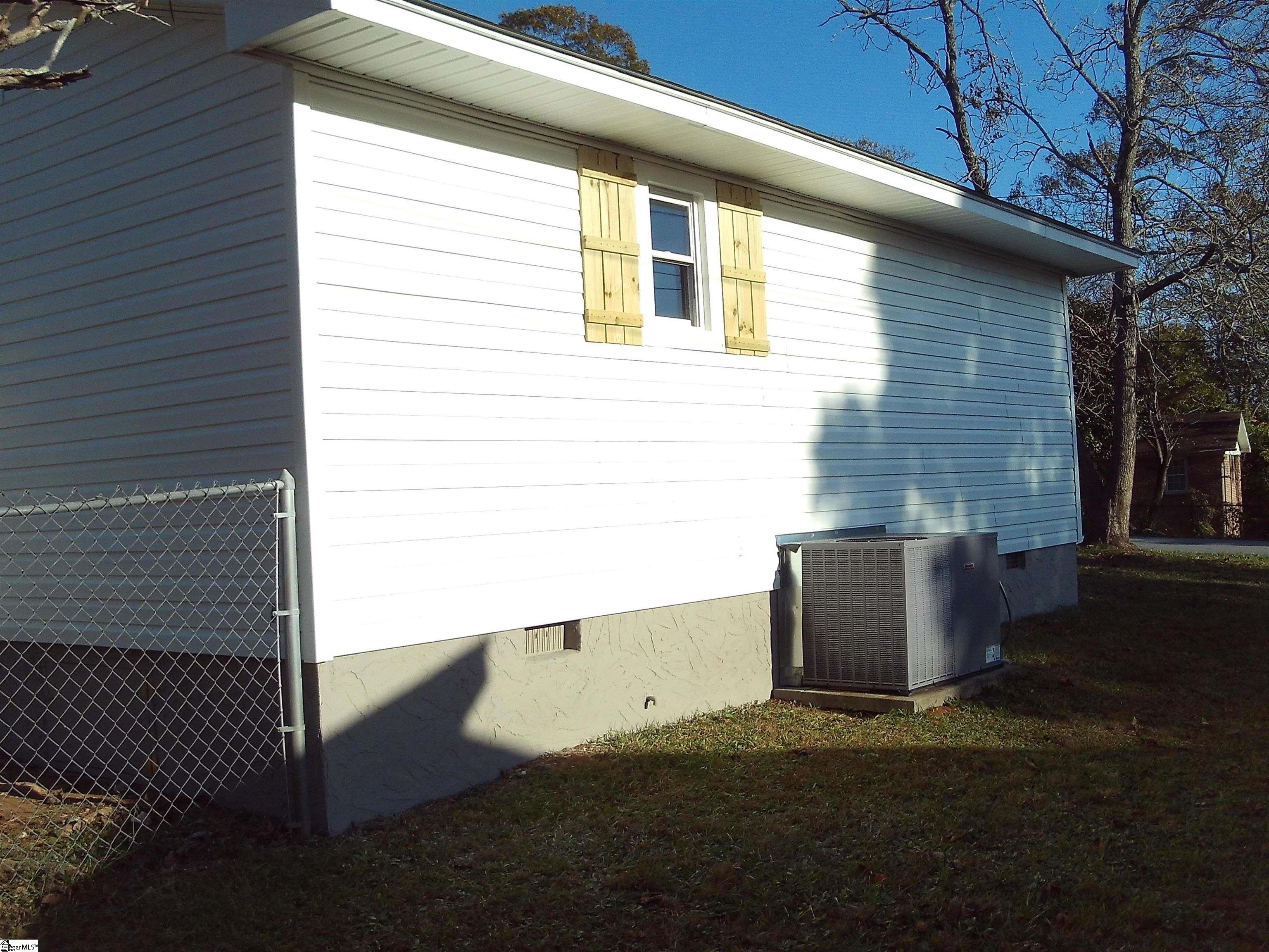 611 Bridwell Road Travelers Rest, SC 29690