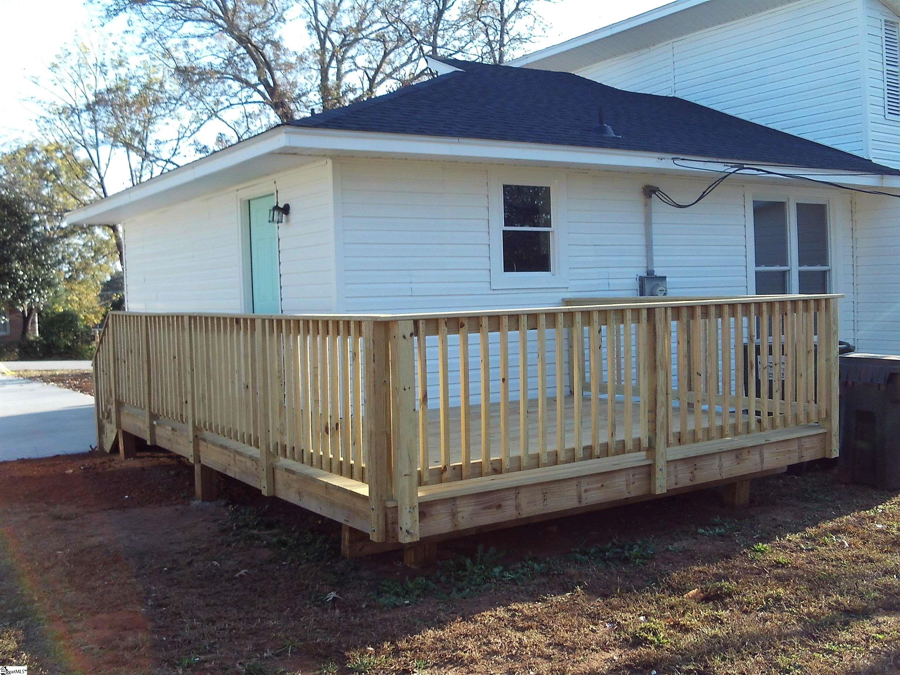 611 Bridwell Road Travelers Rest, SC 29690