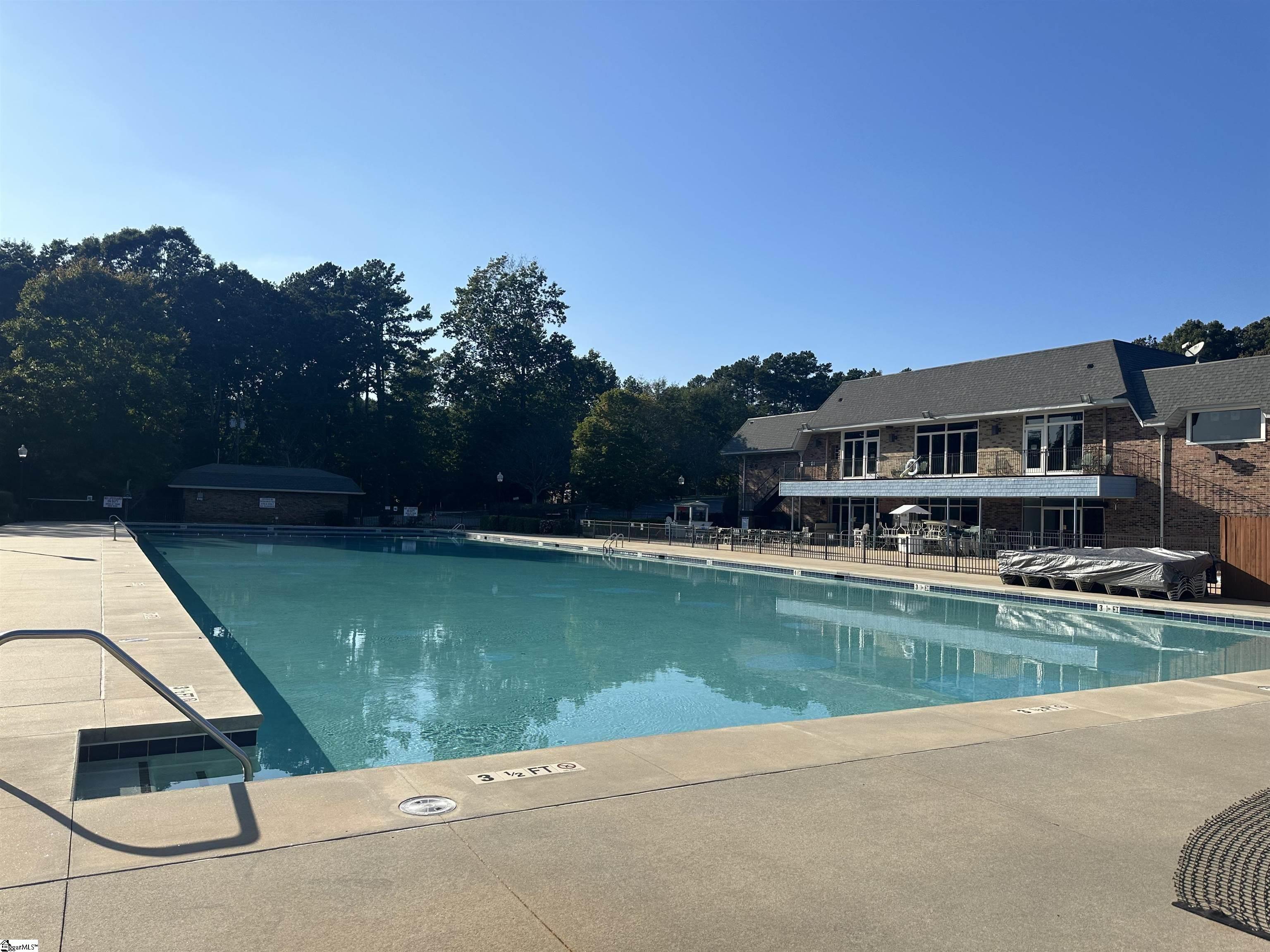 402 & 404 Hickory Trail Westminster, SC 29693