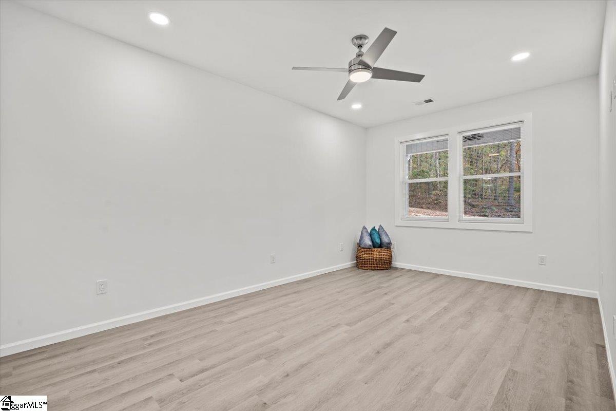 425 Tiger Lane Westminster, SC 29693