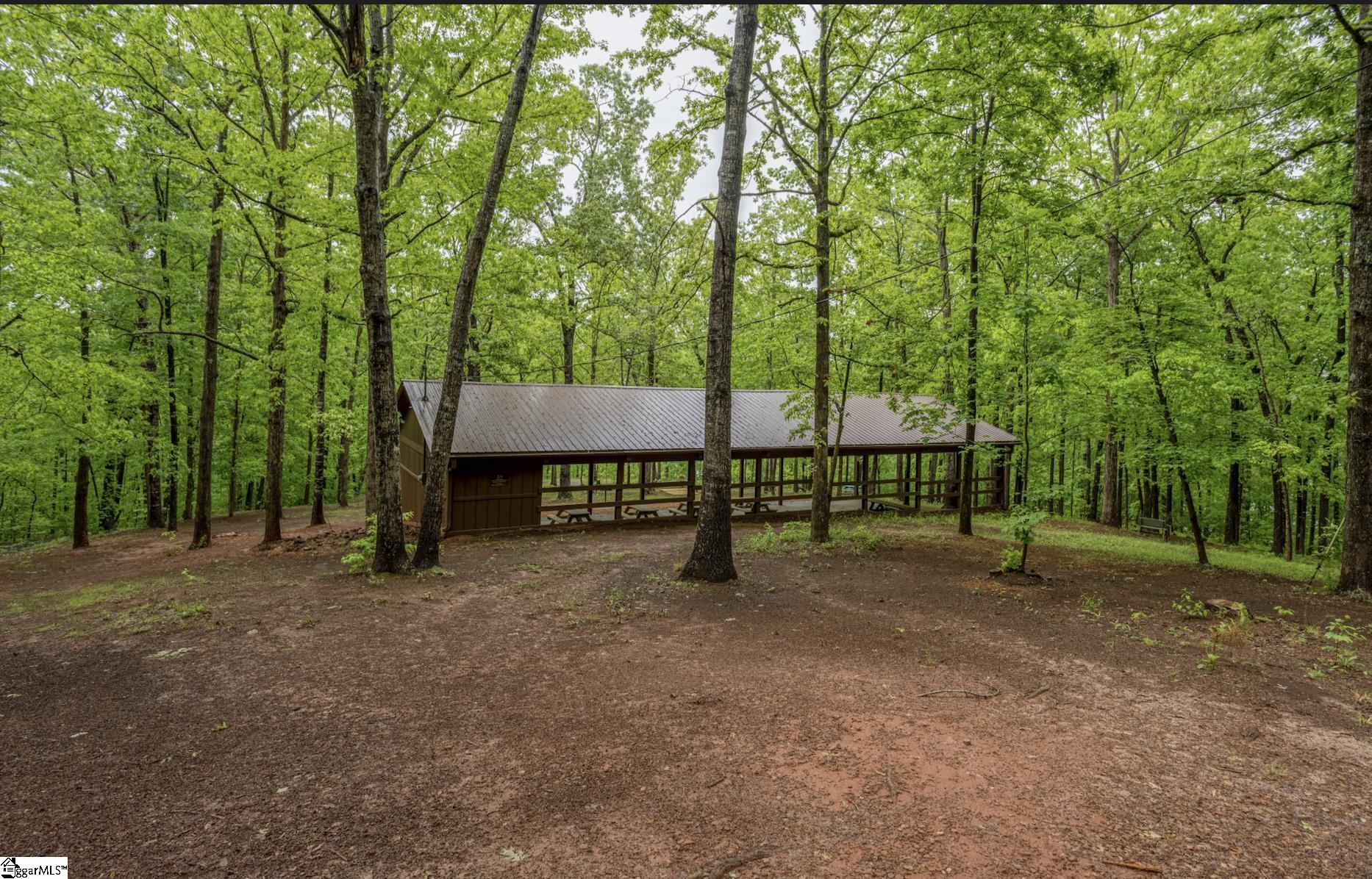 425 Tiger Lane Westminster, SC 29693