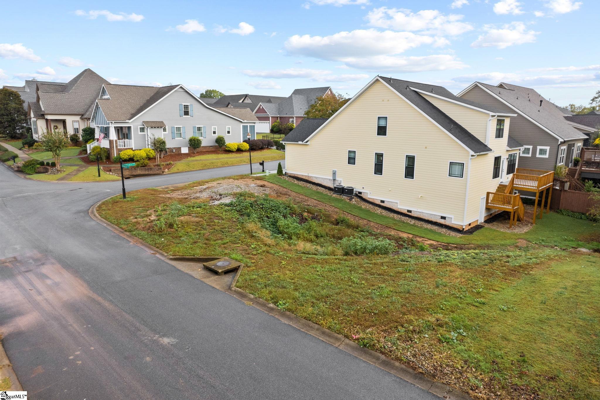 000 Glen Ivy Drive Simpsonville, SC 29681