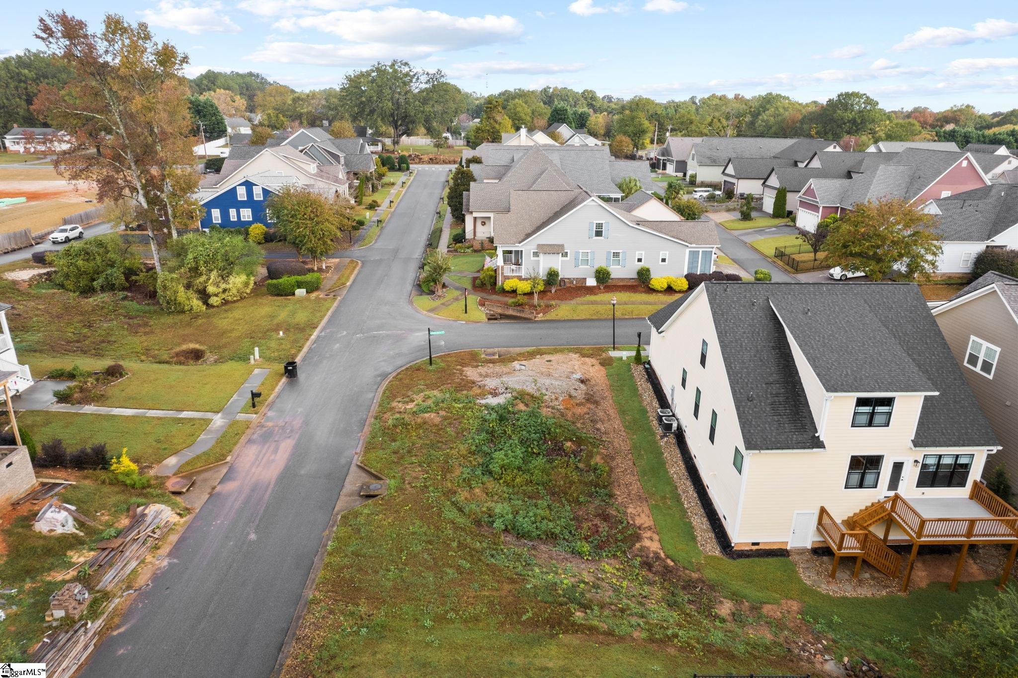 000 Glen Ivy Drive Simpsonville, SC 29681