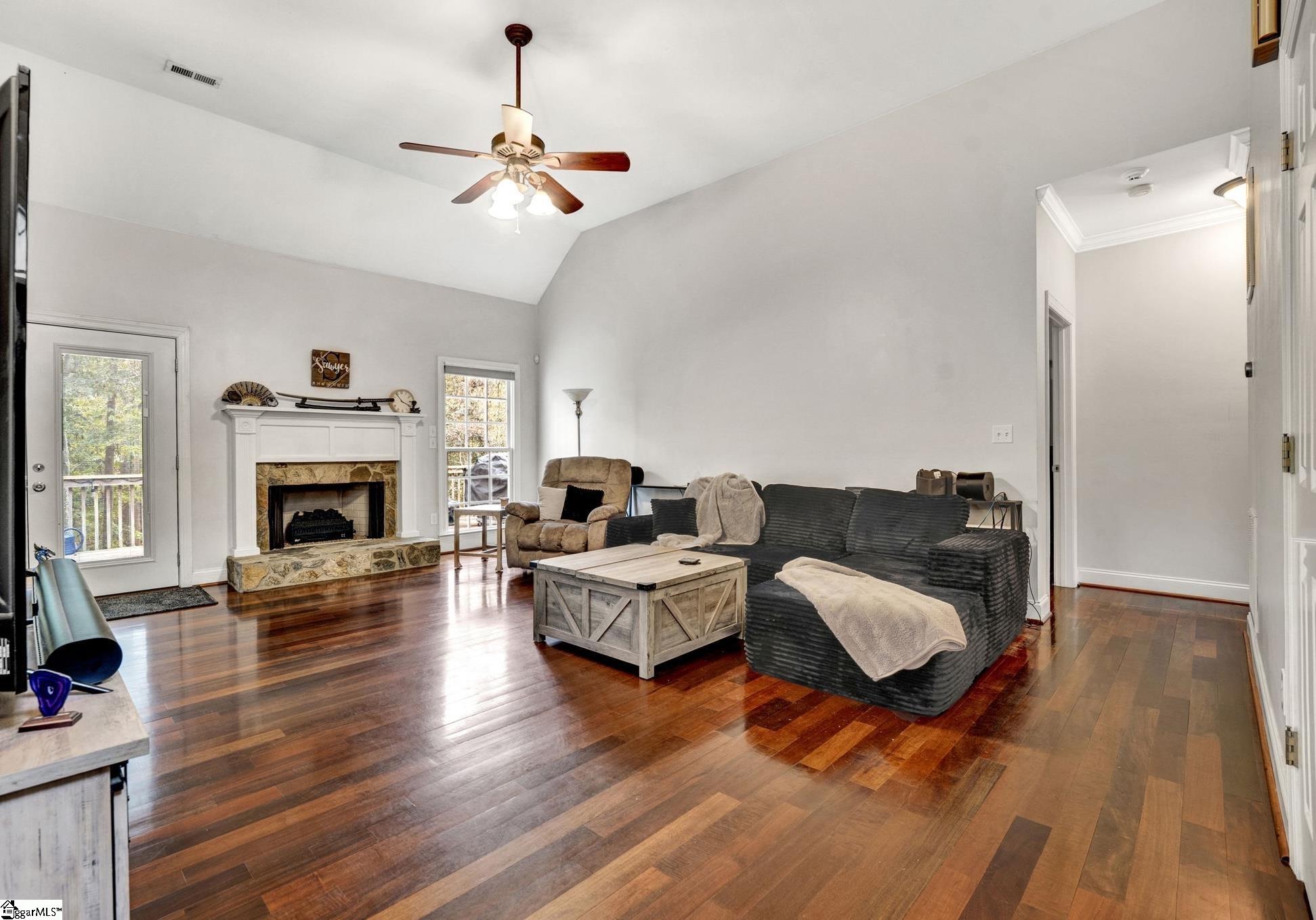 36 Prince Williams Court Simpsonville, SC 29681