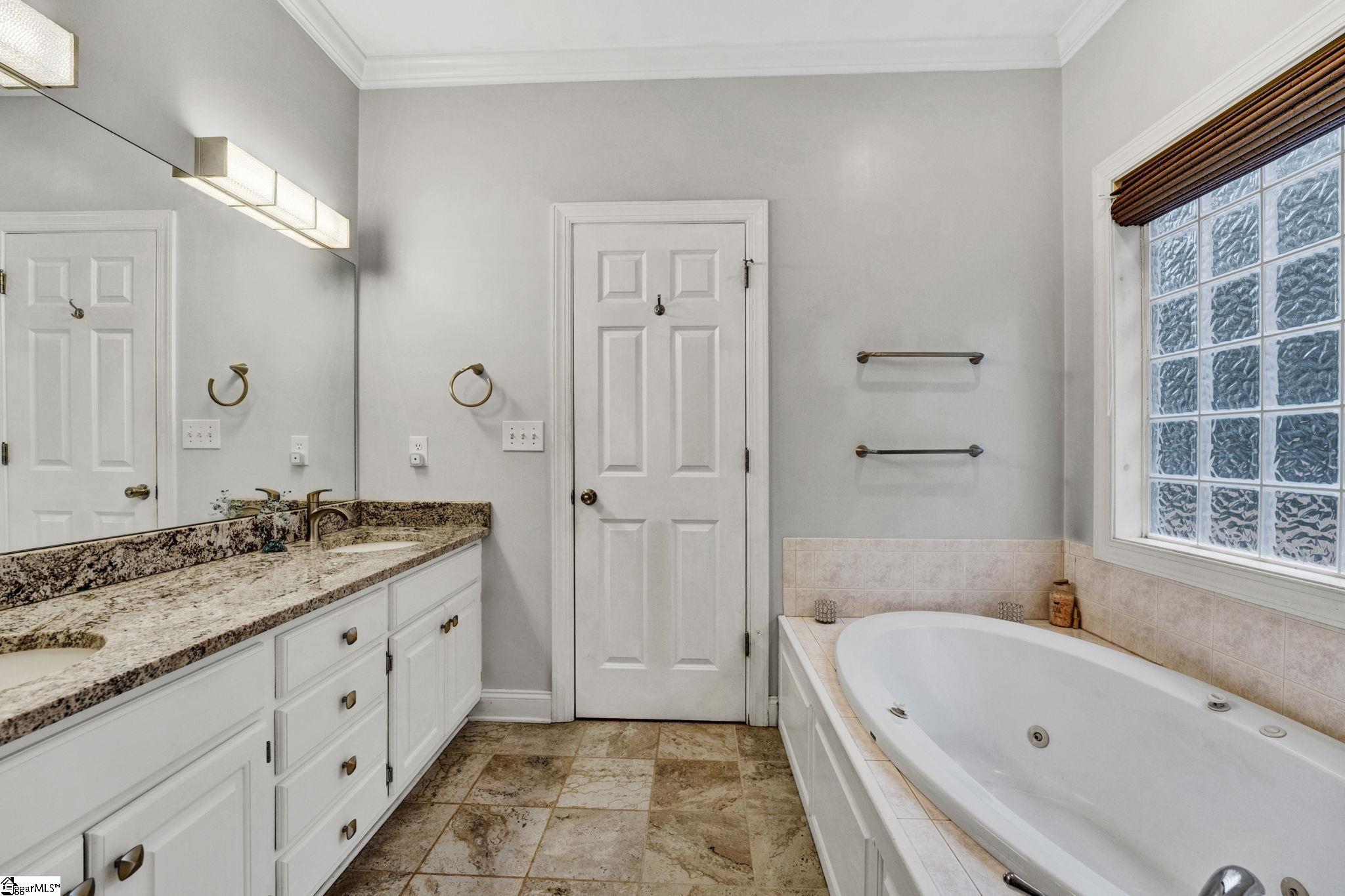 36 Prince Williams Court Simpsonville, SC 29681
