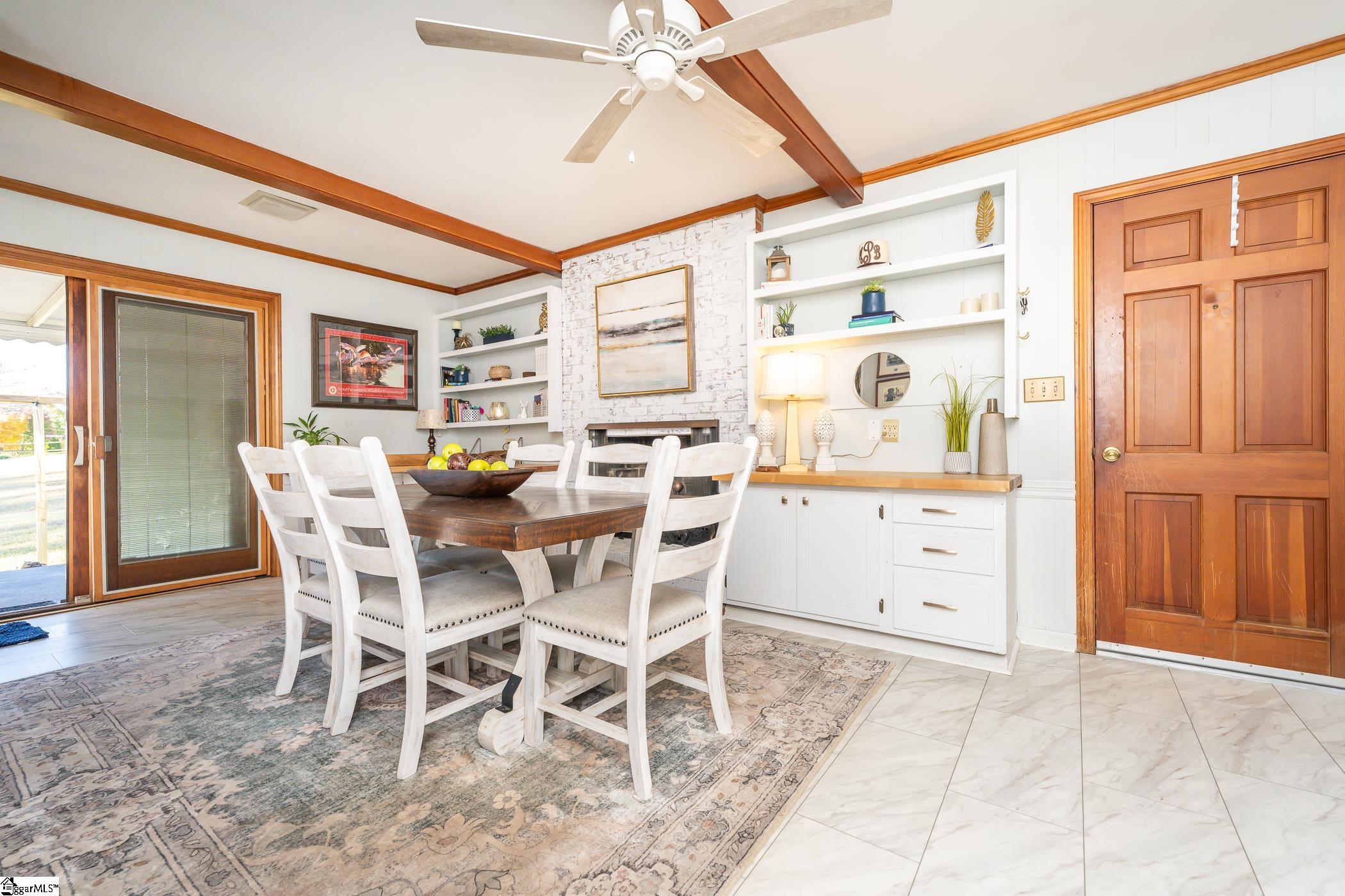 401 S Glassy Mountain Road Easley, SC 29640