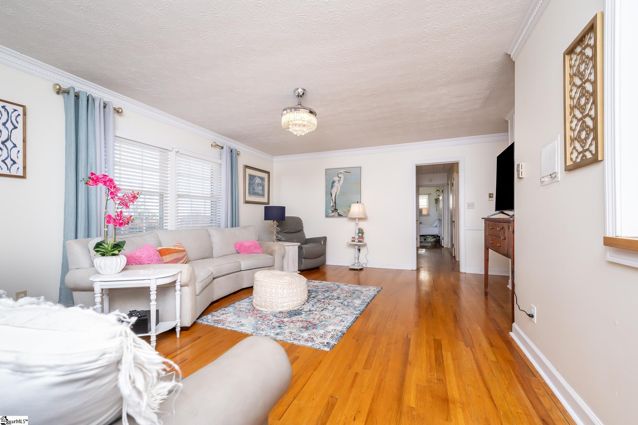 401 S Glassy Mountain Road Easley, SC 29640