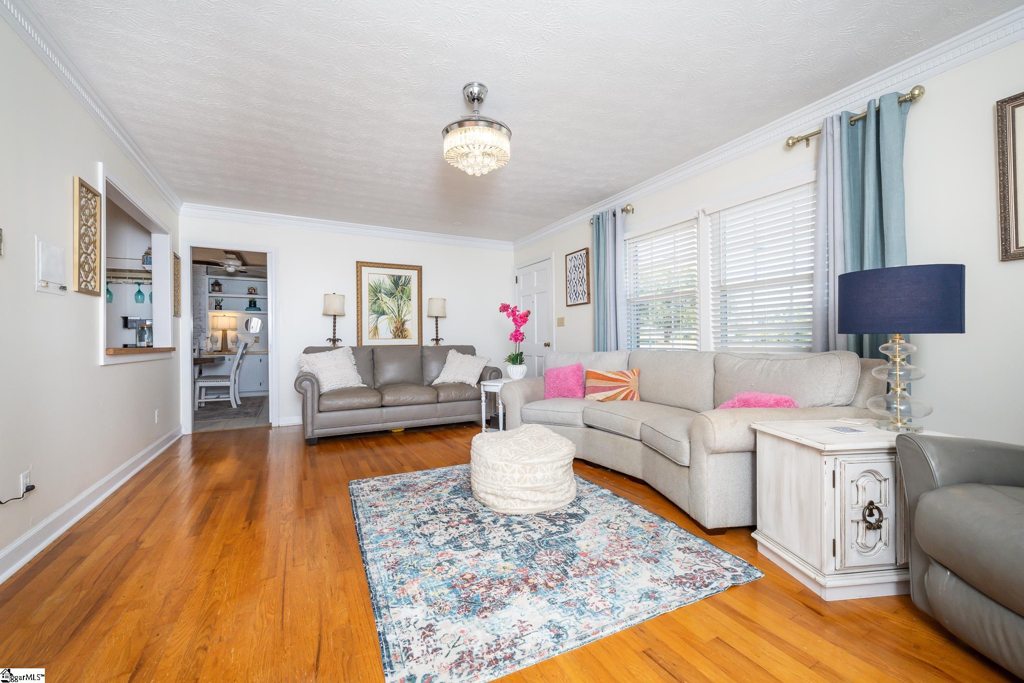 401 S Glassy Mountain Road Easley, SC 29640