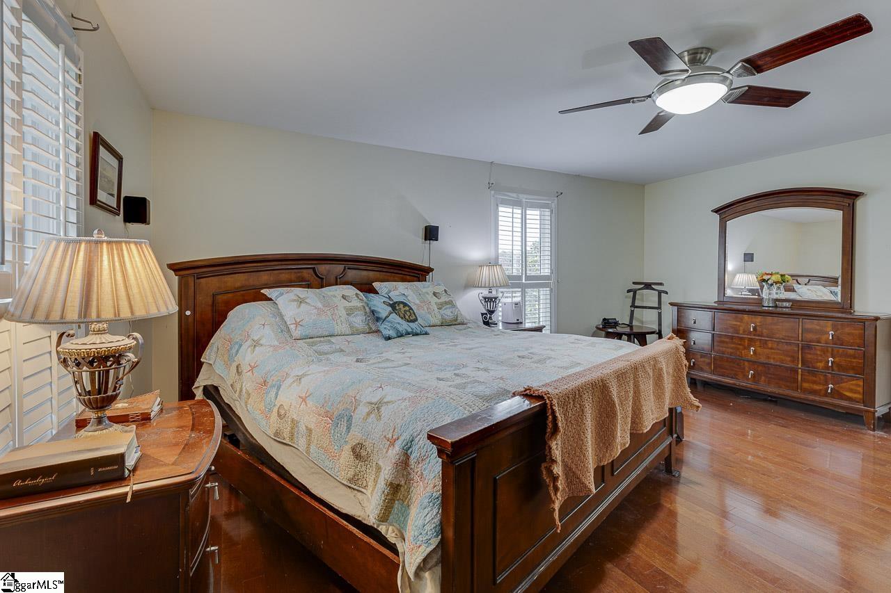 206 W Killarney Lake Moore, SC 29369