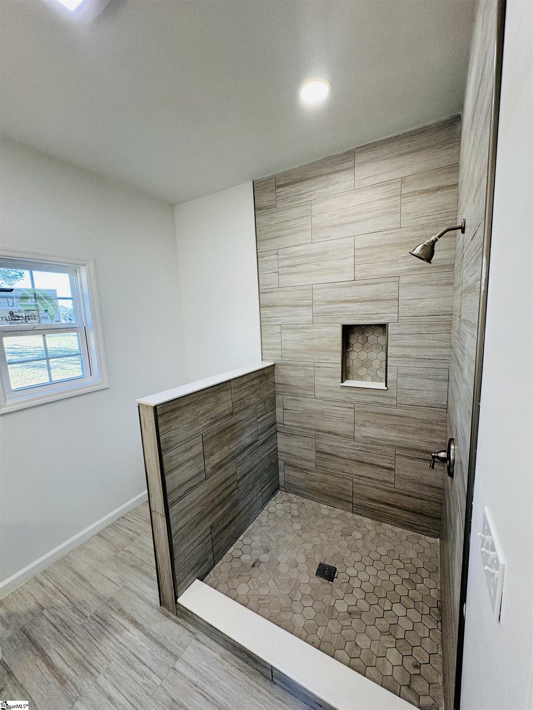 417 Fairview Road Laurens, SC 29360