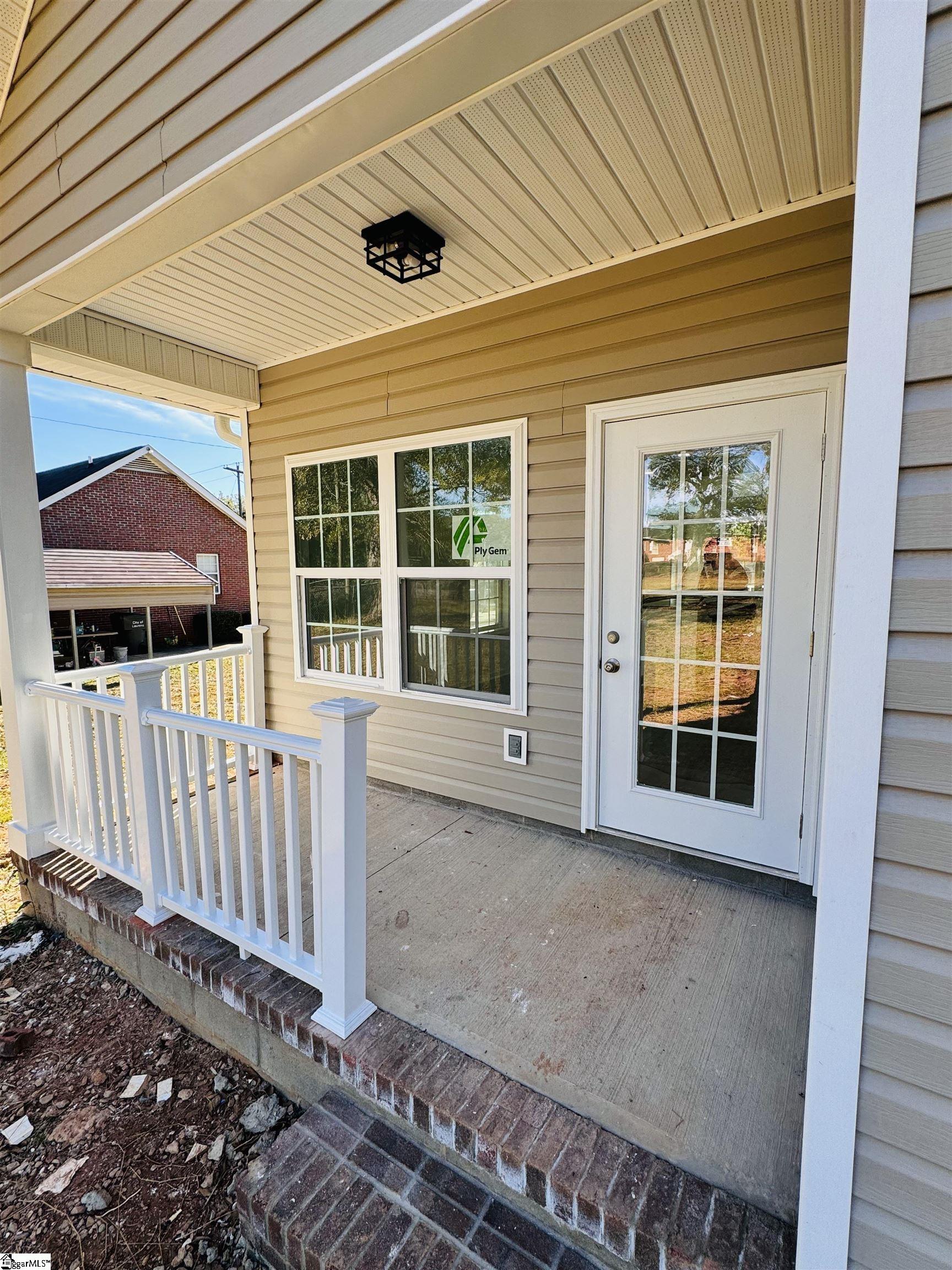 417 Fairview Road Laurens, SC 29360