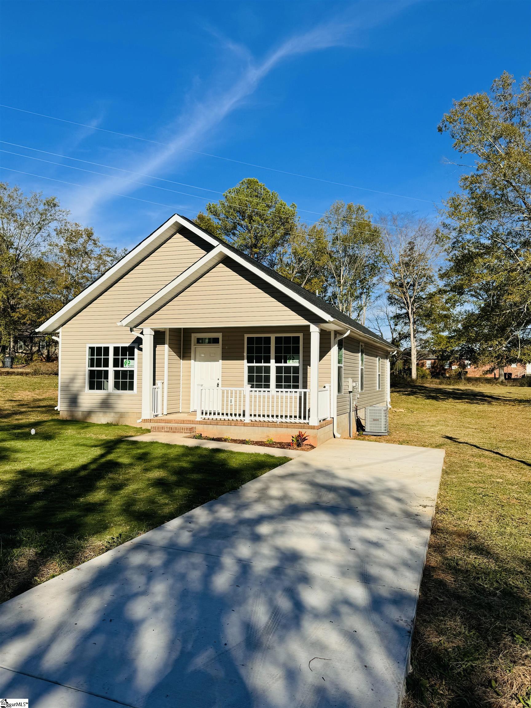 417 Fairview Road Laurens, SC 29360