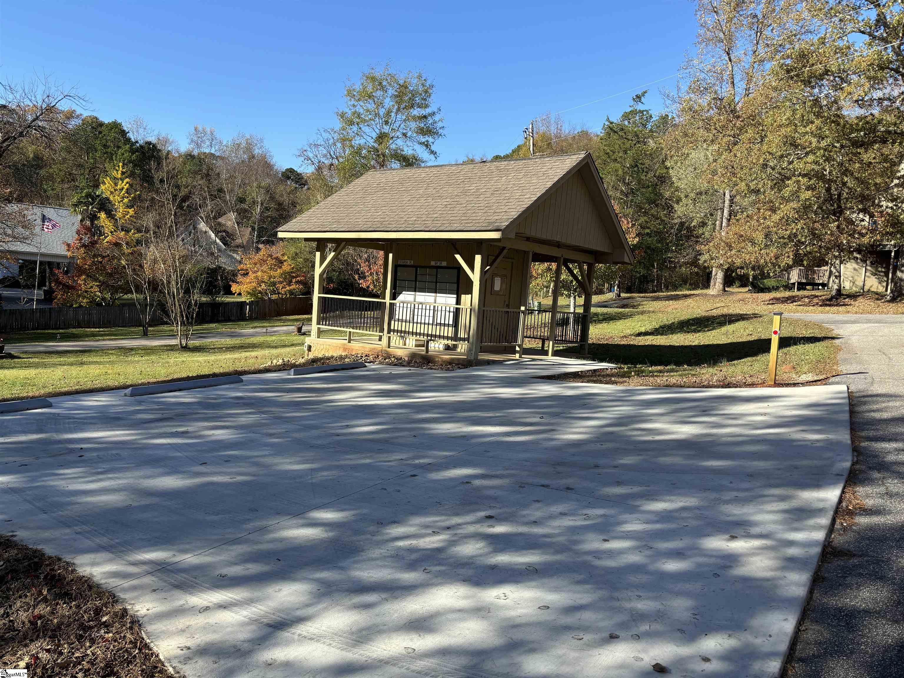 260 Cherokee Drive Fair Play, SC 29643
