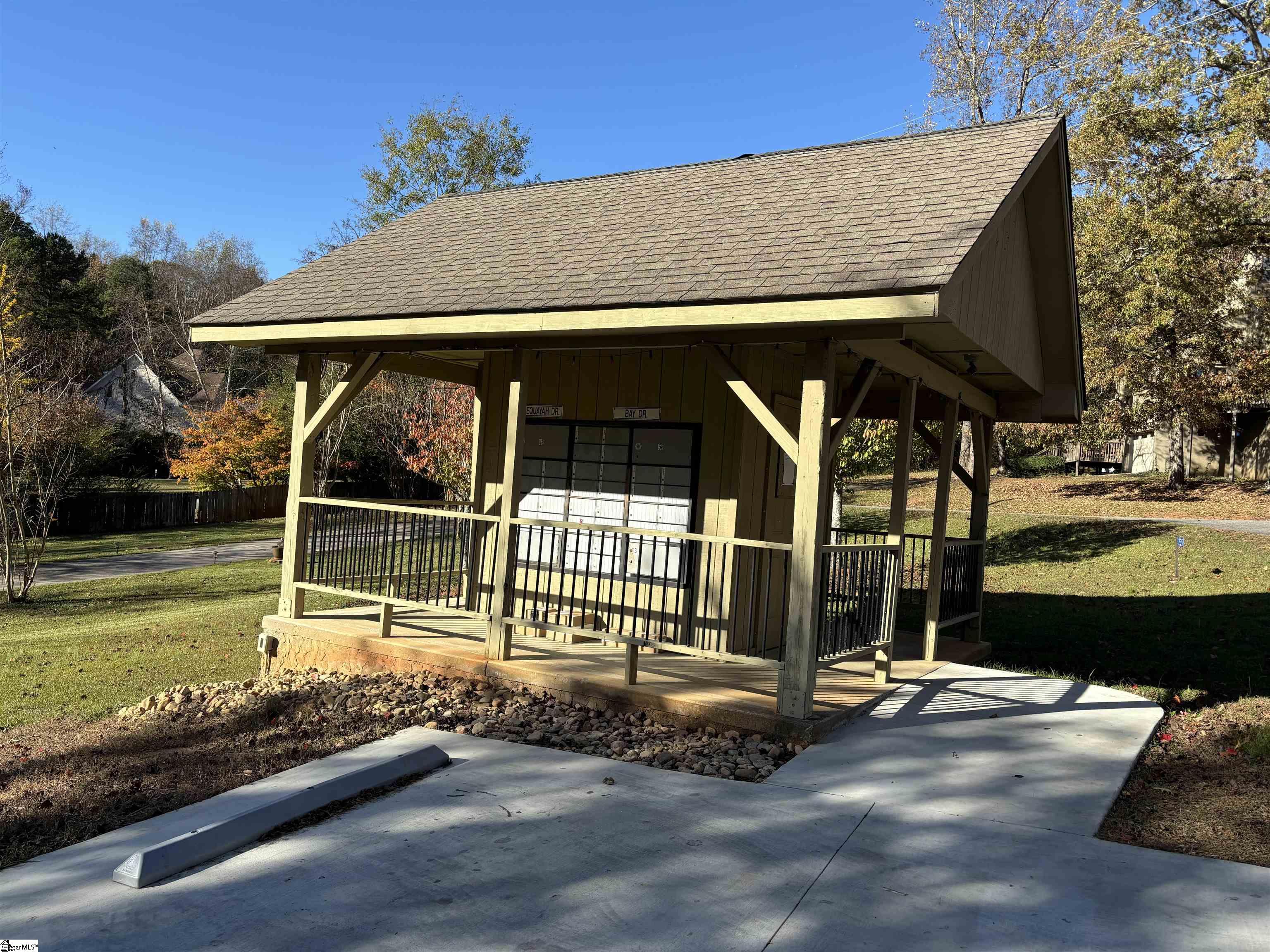 260 Cherokee Drive Fair Play, SC 29643