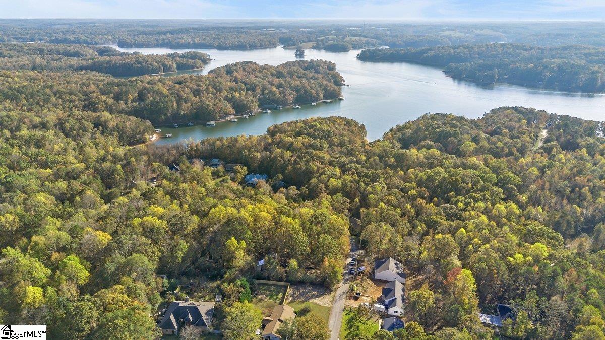 260 Cherokee Drive Fair Play, SC 29643