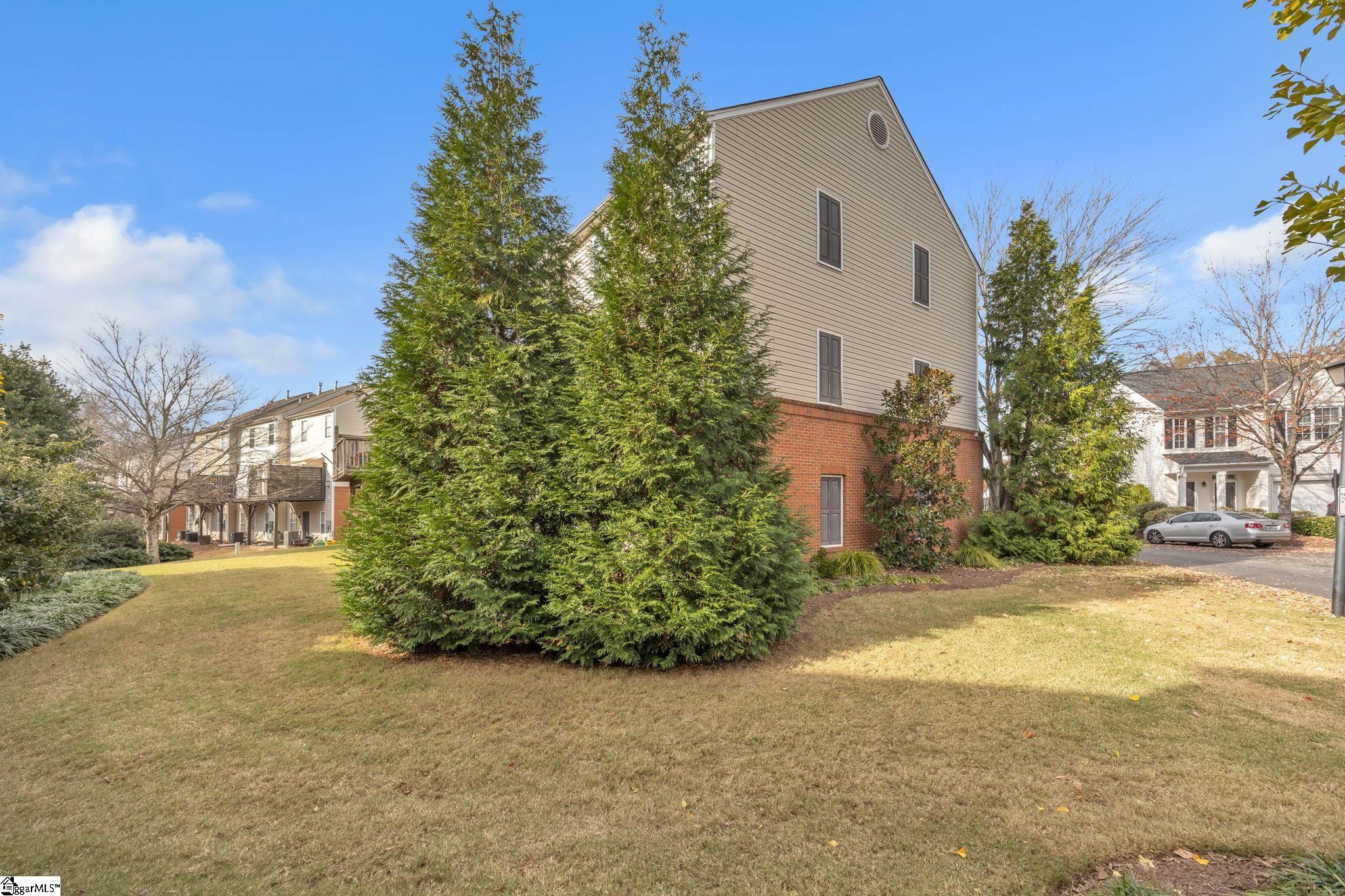 15 Annacey Place Greenville, SC 29607