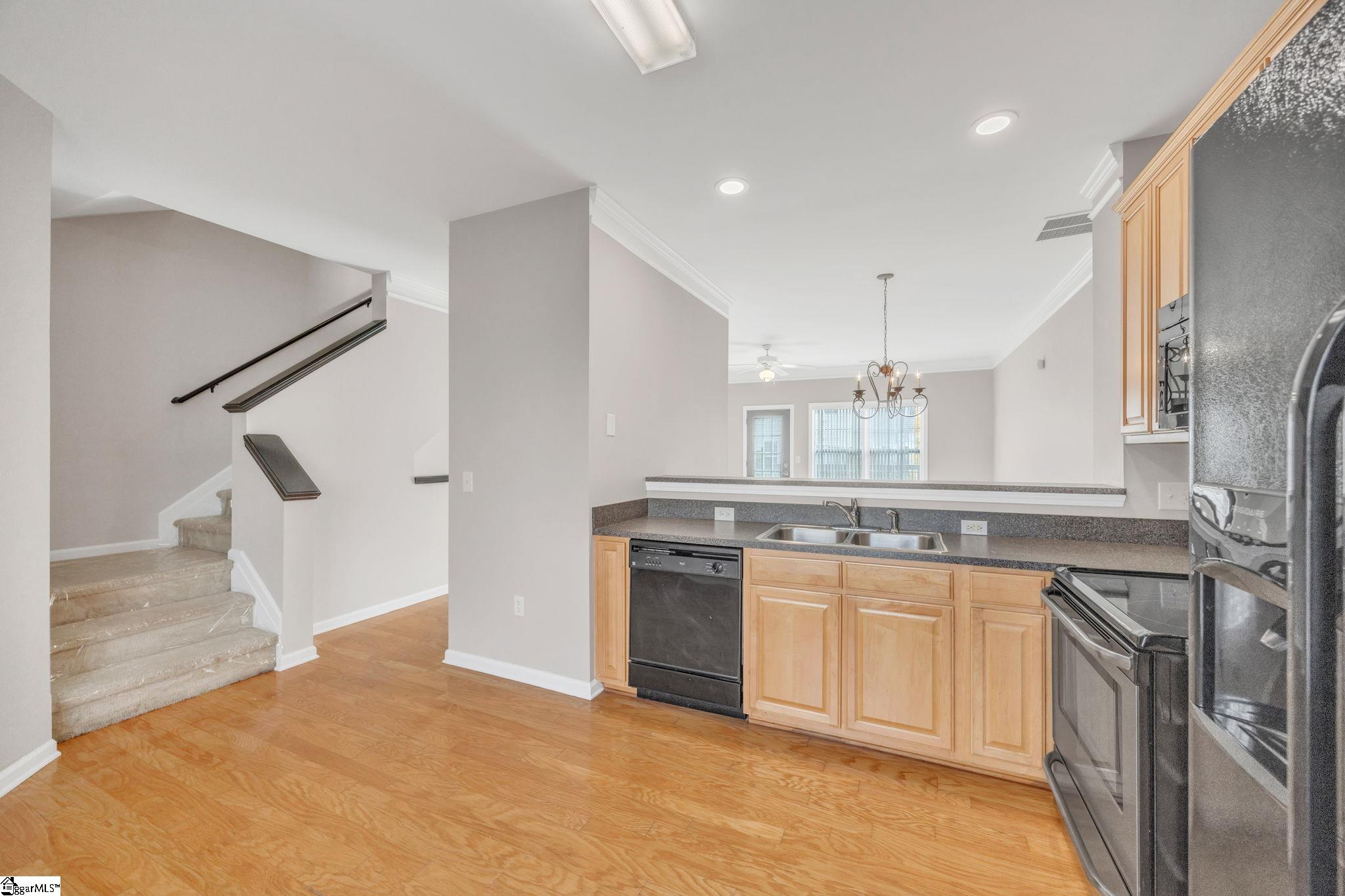 15 Annacey Place Greenville, SC 29607