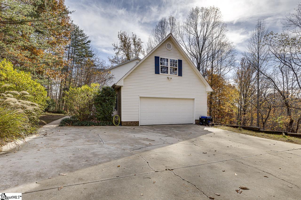 112 Holcombe Road Travelers Rest, SC 29690