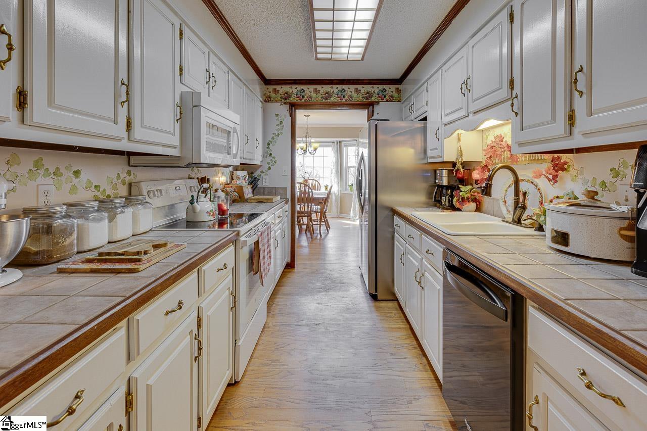 112 Holcombe Road Travelers Rest, SC 29690