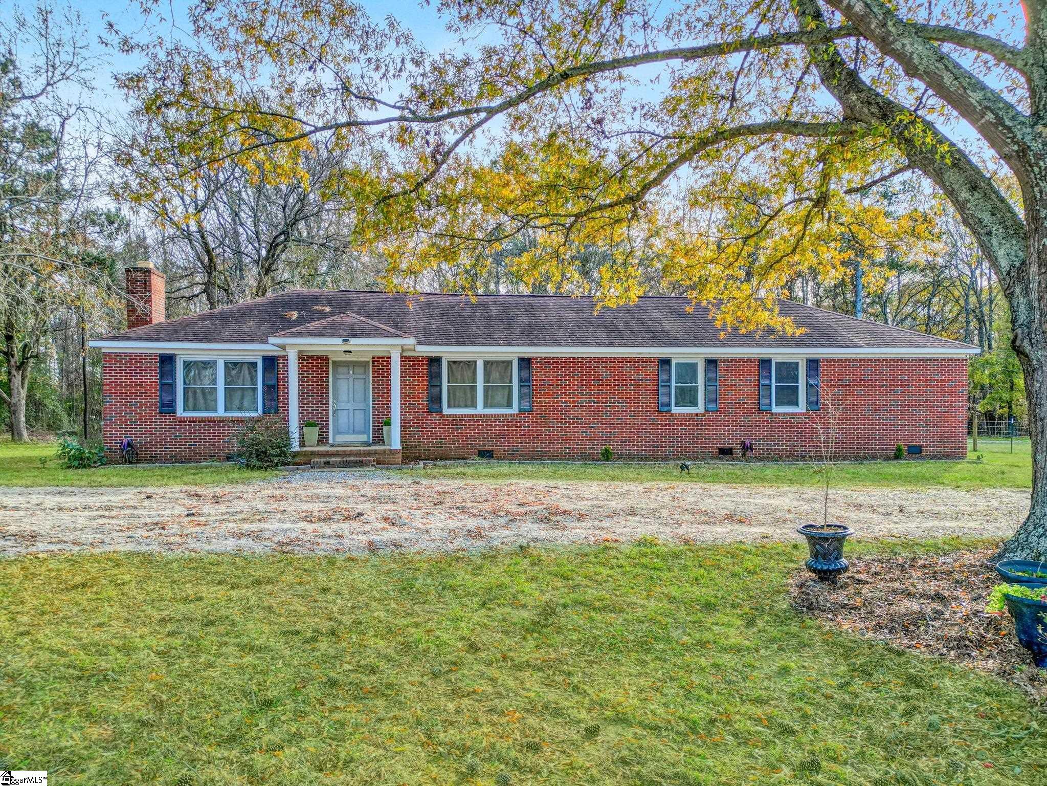 5568 Mountville Road Mountville, SC 29370