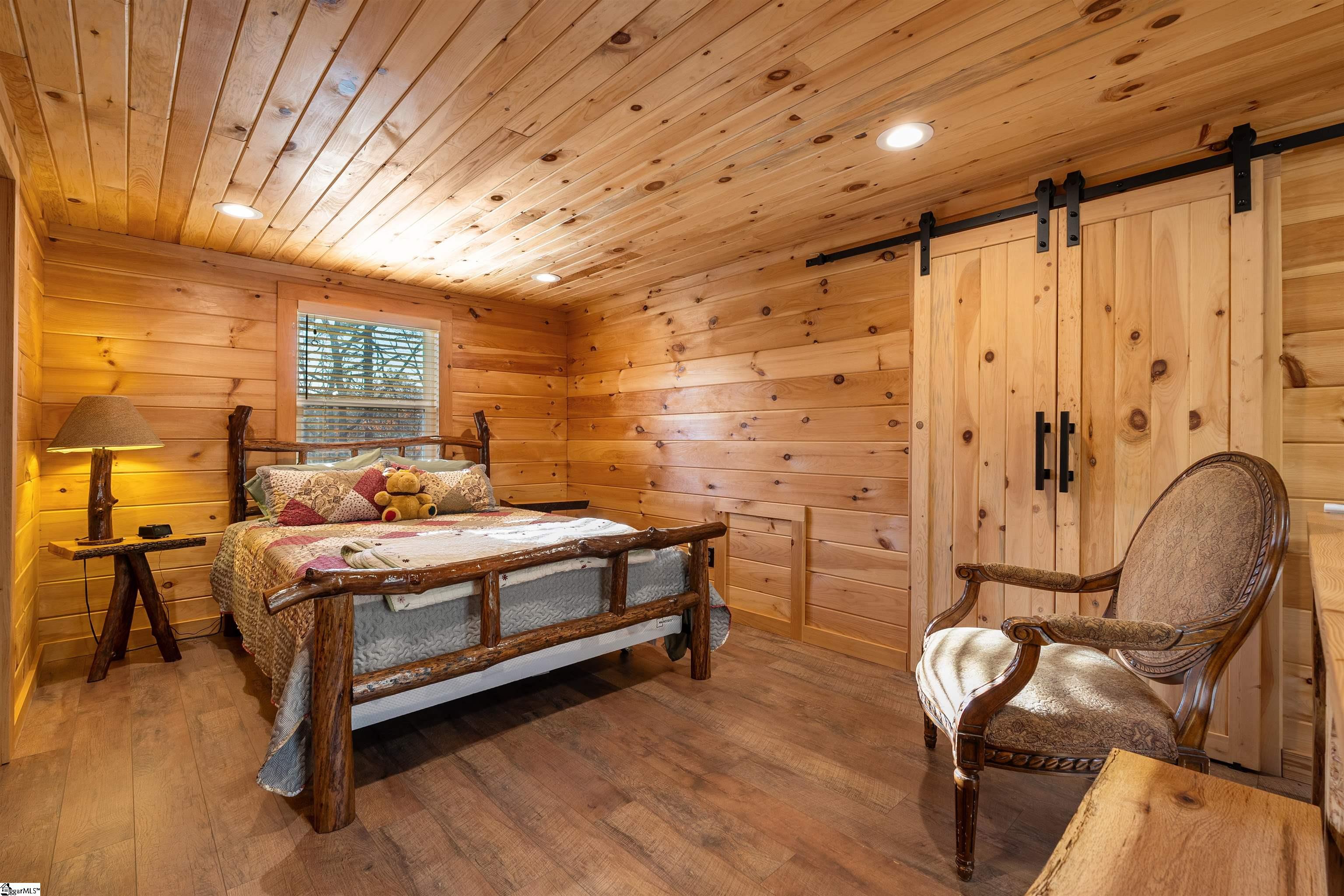 106 Hiawatha Trail Pickens, SC 29671