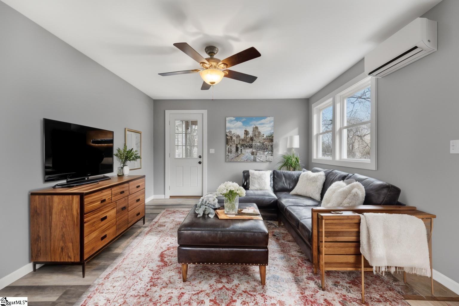 107 Bailey Circle Clinton, SC 29325