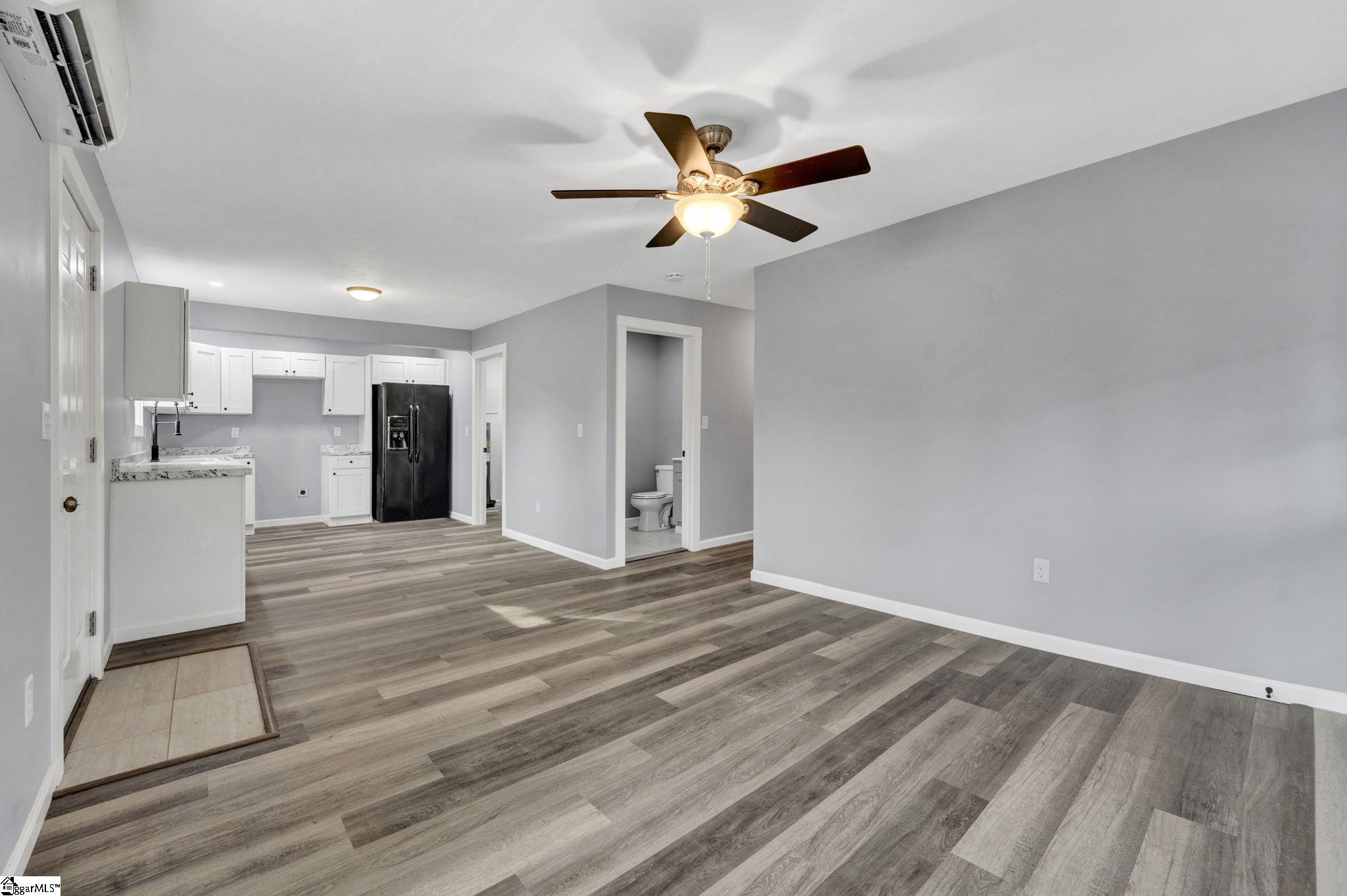 107 Bailey Circle Clinton, SC 29325