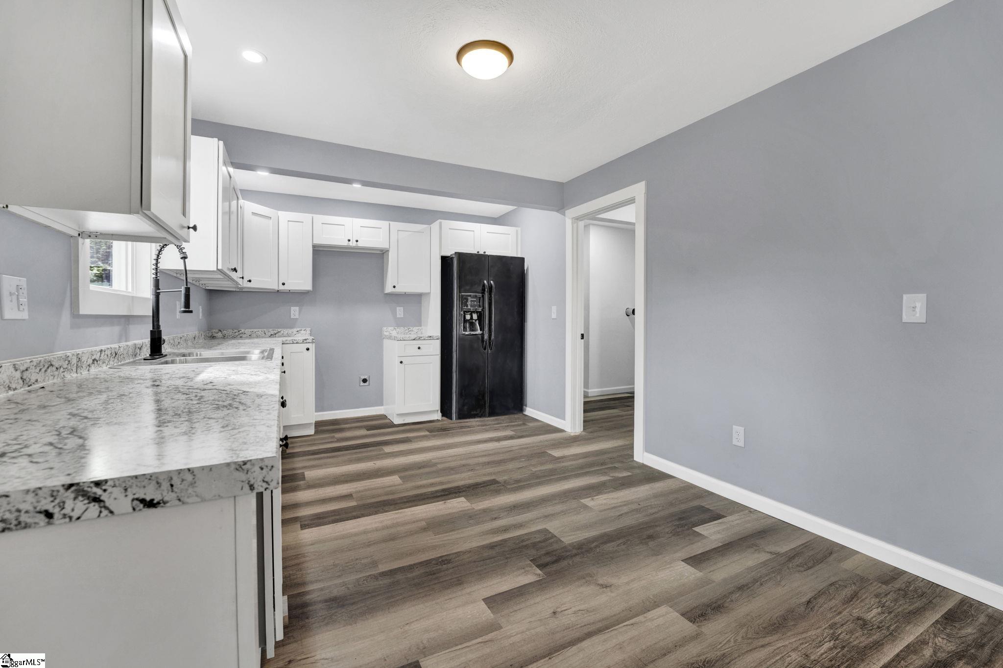 107 Bailey Circle Clinton, SC 29325