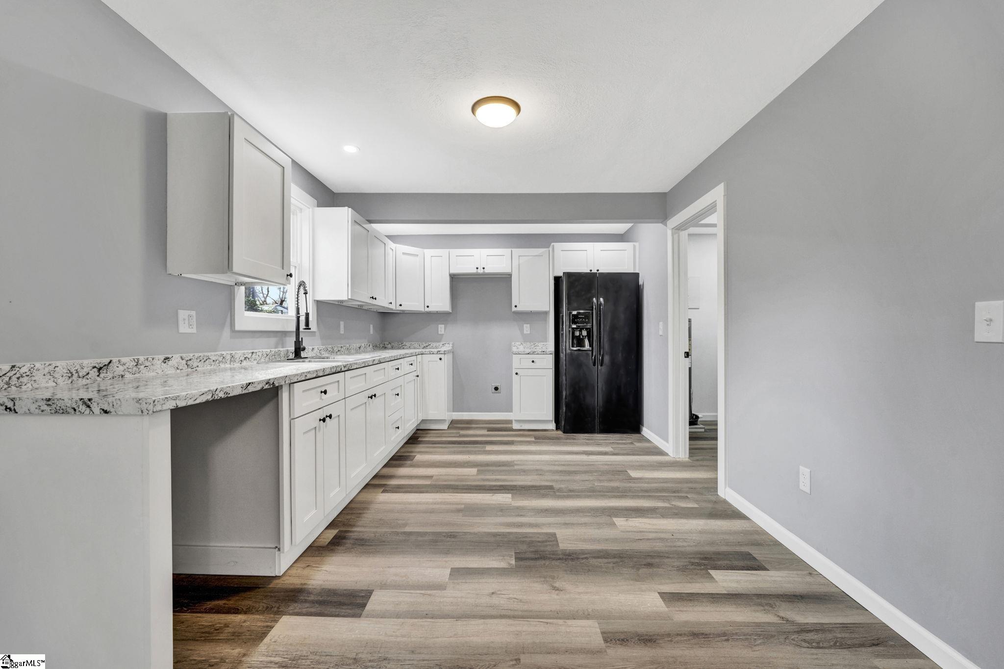 107 Bailey Circle Clinton, SC 29325