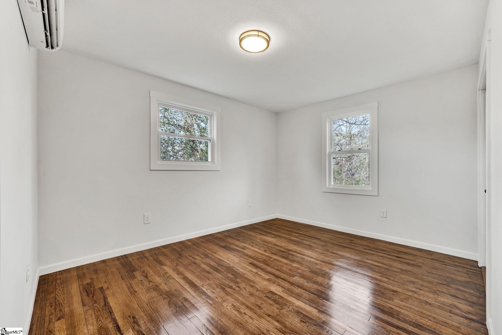 107 Bailey Circle Clinton, SC 29325