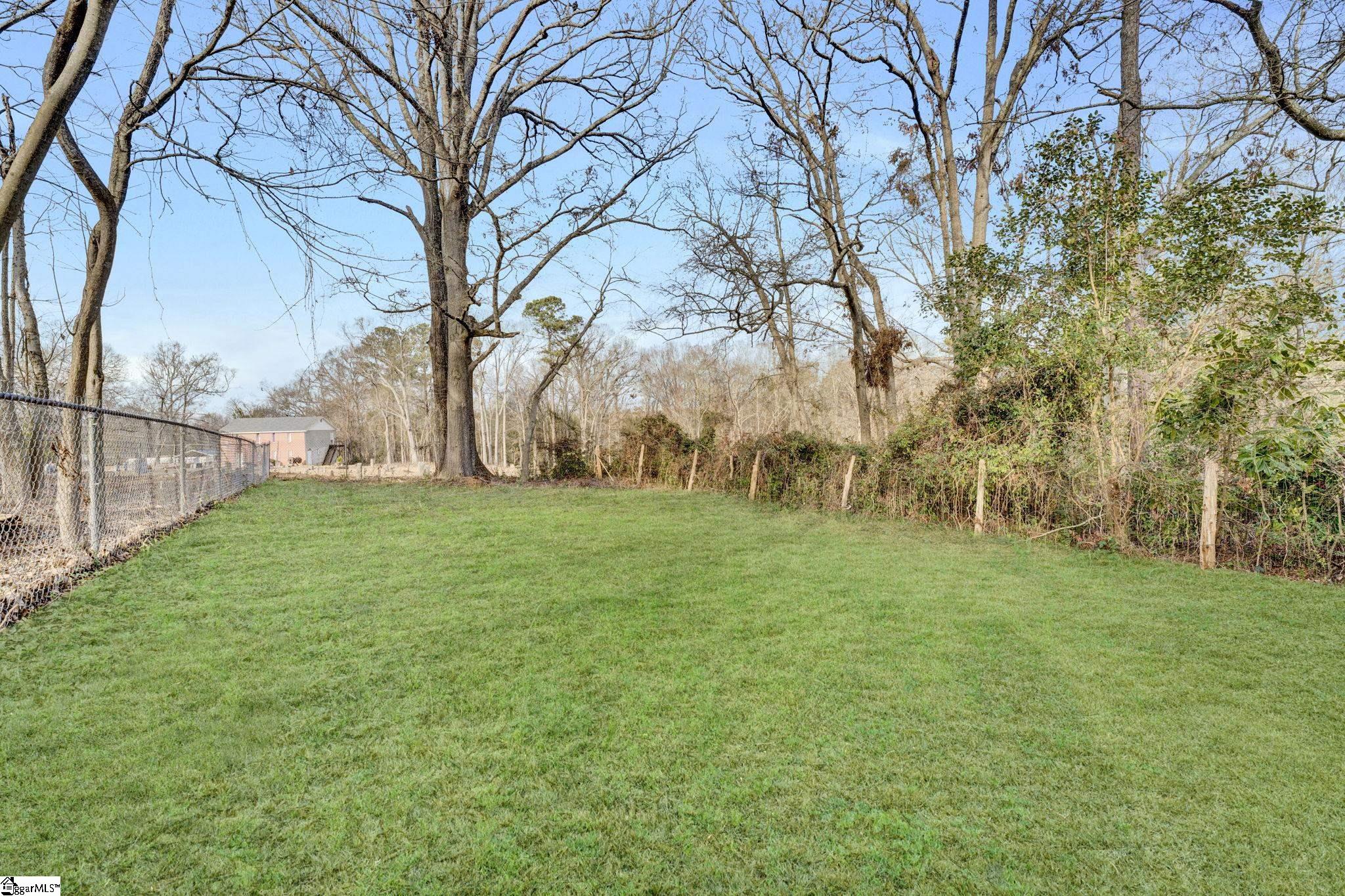 107 Bailey Circle Clinton, SC 29325