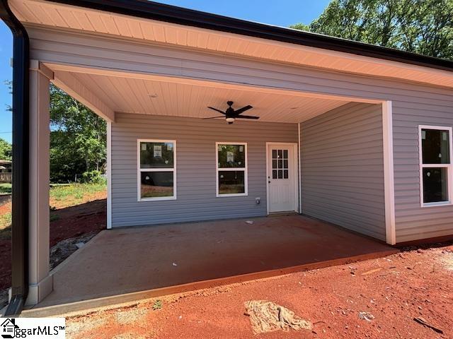 177 Cedar Avenue Wellford, SC 29385