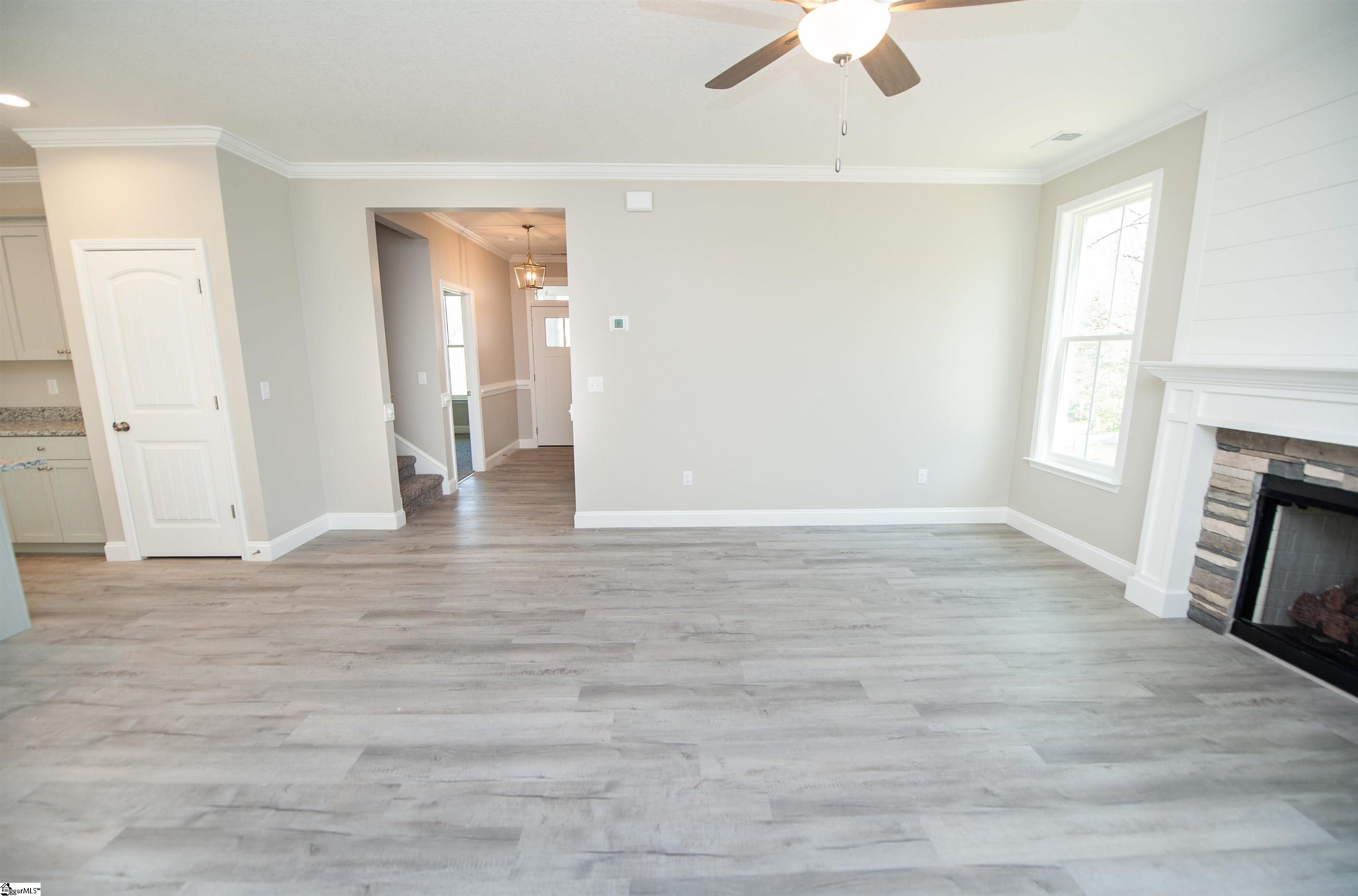 741 Pearson Town Road Moore, SC 29369