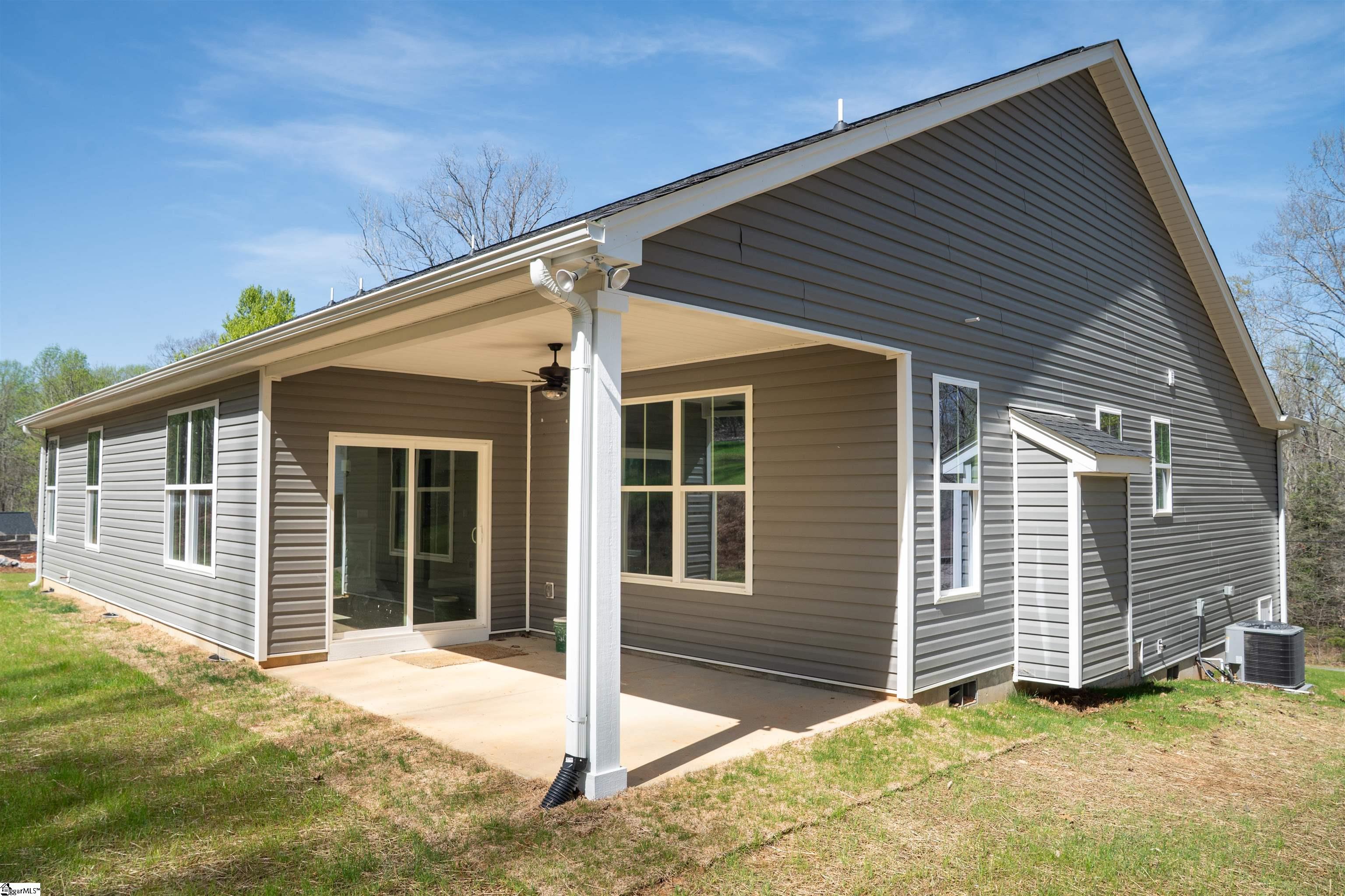 741 Pearson Town Road Moore, SC 29369