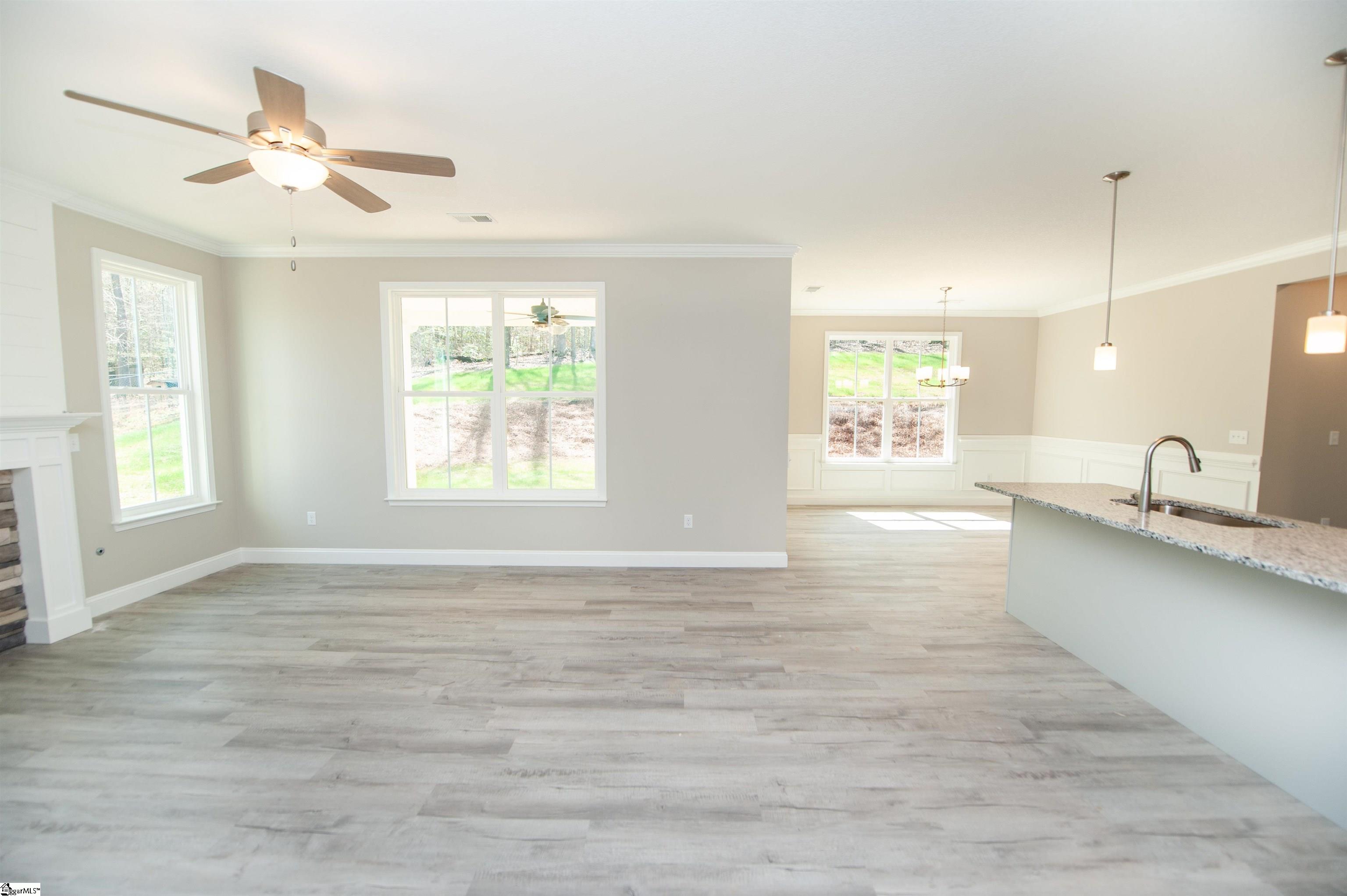 741 Pearson Town Road Moore, SC 29369