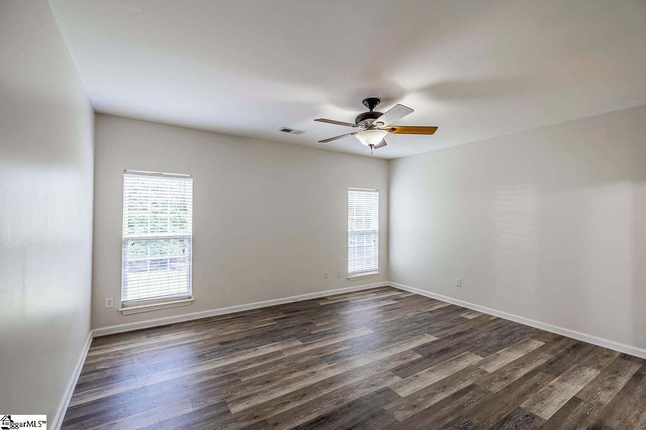 153 White Bark Way Taylors, SC 29687