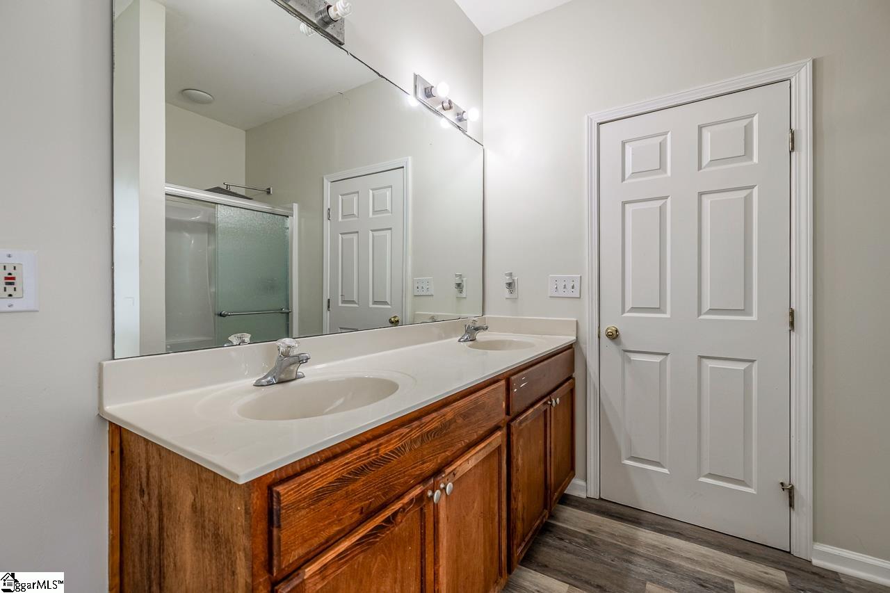 153 White Bark Way Taylors, SC 29687