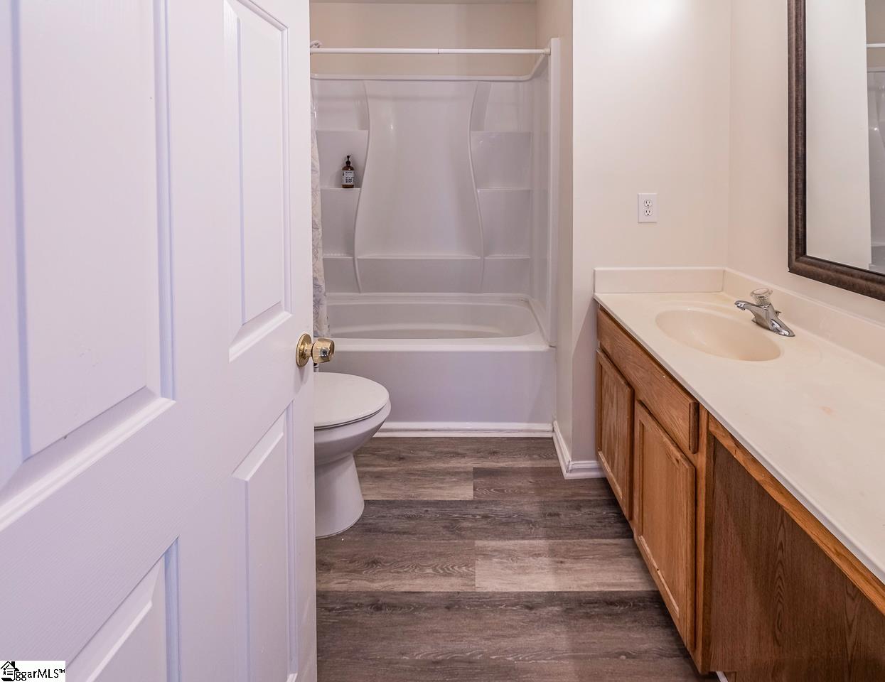 153 White Bark Way Taylors, SC 29687