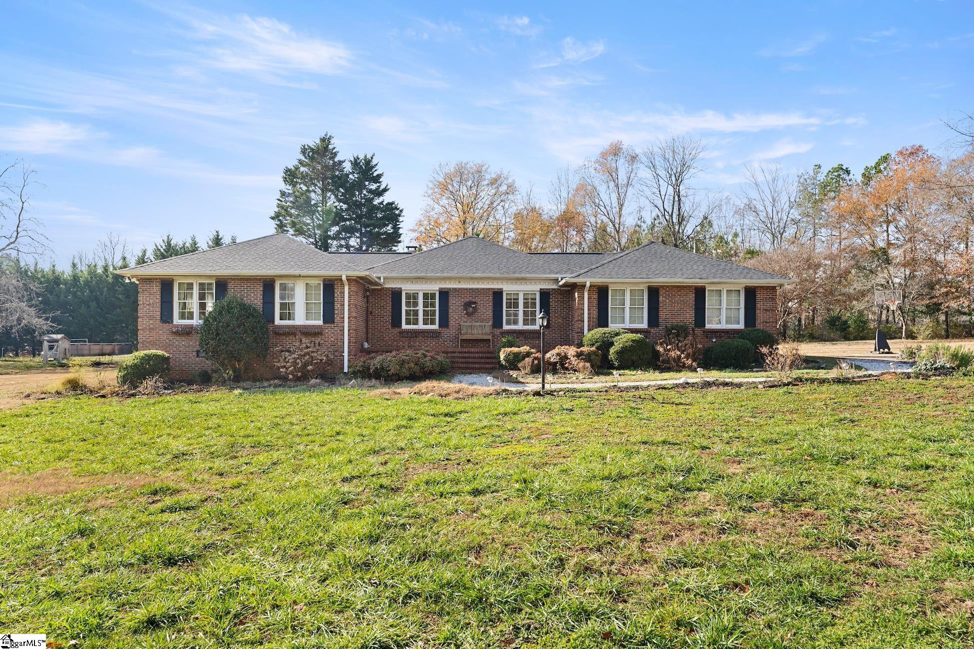 1105 Pine Knoll Road Pendelton, SC 29670