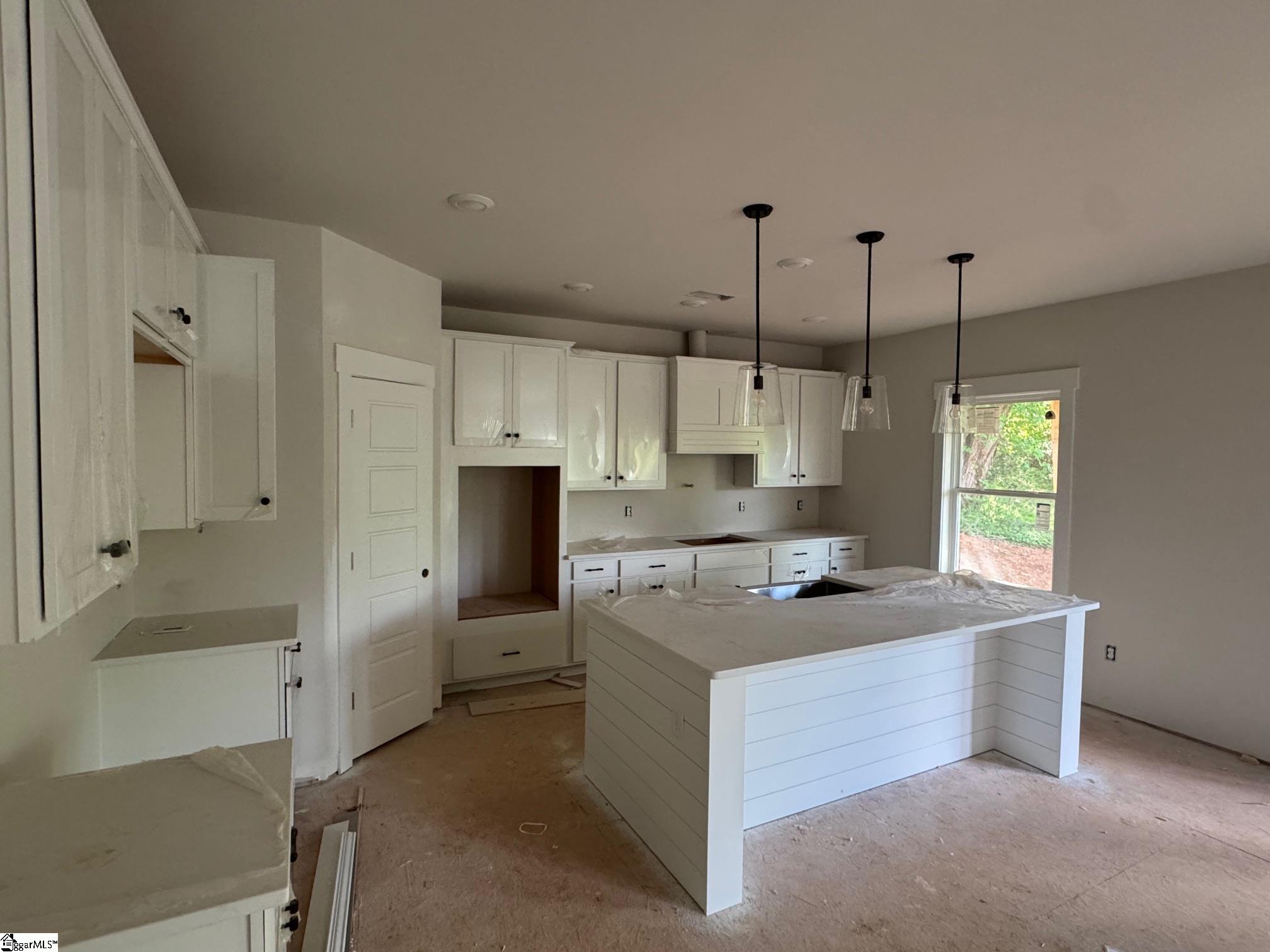 2749 E Georgia Road Simpsonville, SC 29681