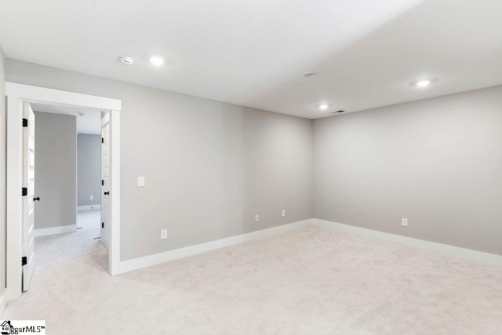 1196 North Pleasantburg Drive Greenville, SC 28607