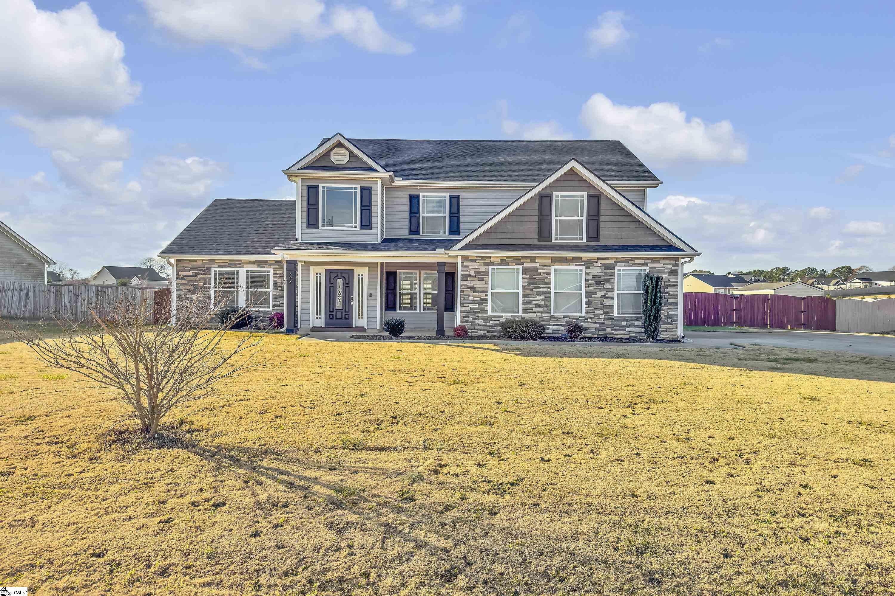 608 Berry Road Boiling Springs, SC 29316