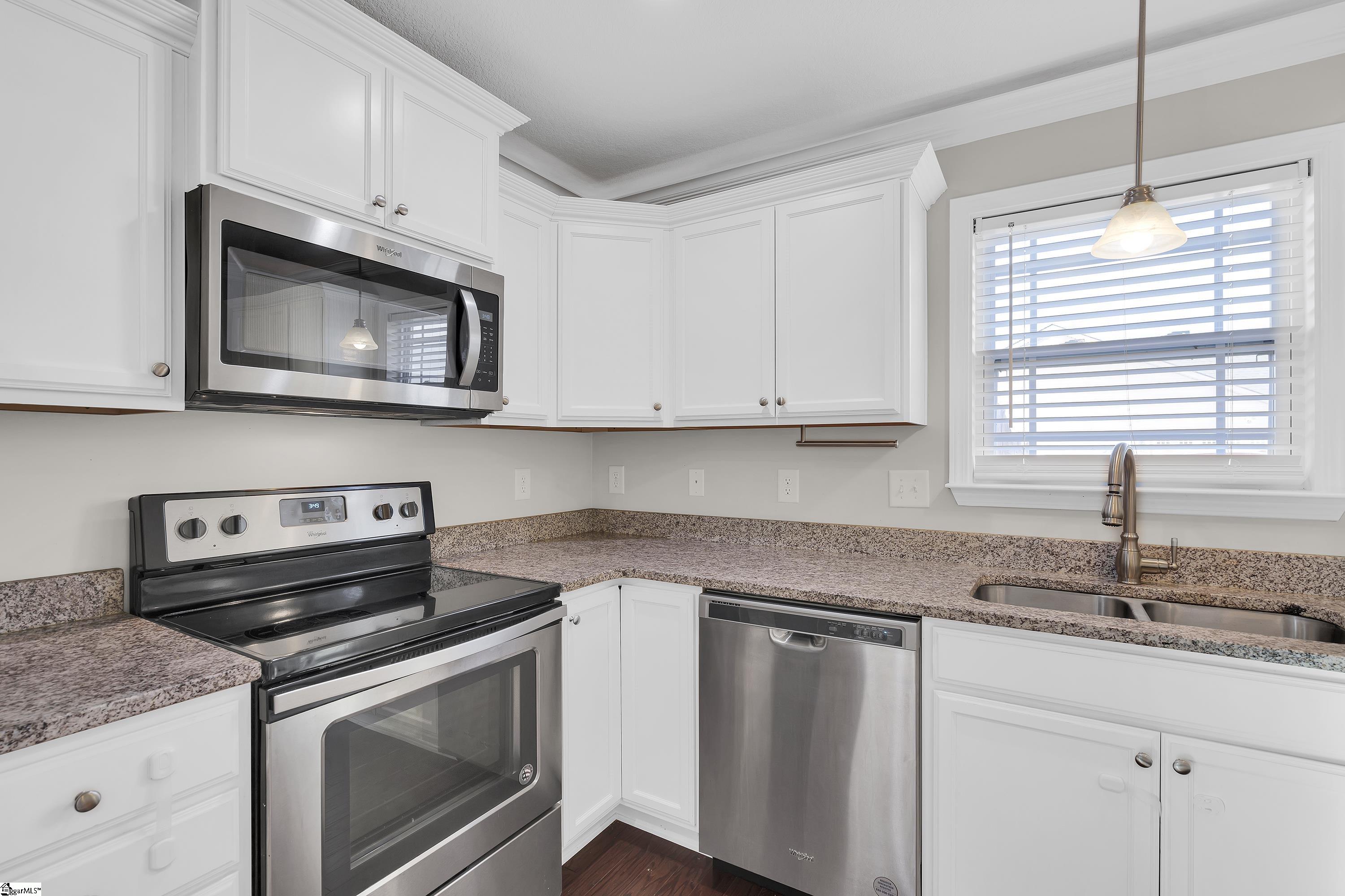 608 Berry Road Boiling Springs, SC 29316