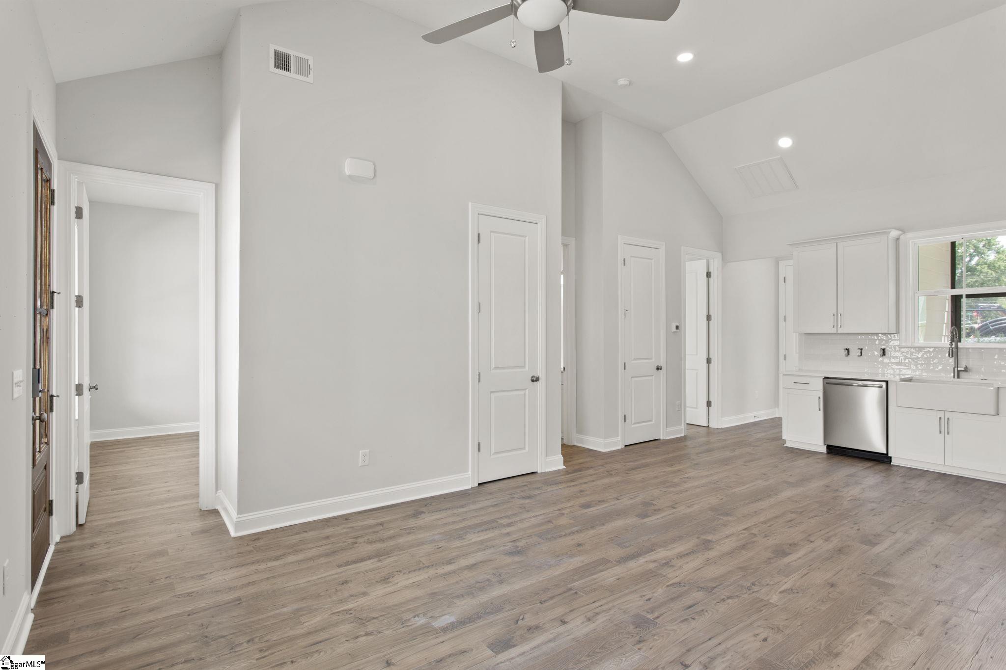 125 Cottage Lane Greenwood, SC 29649