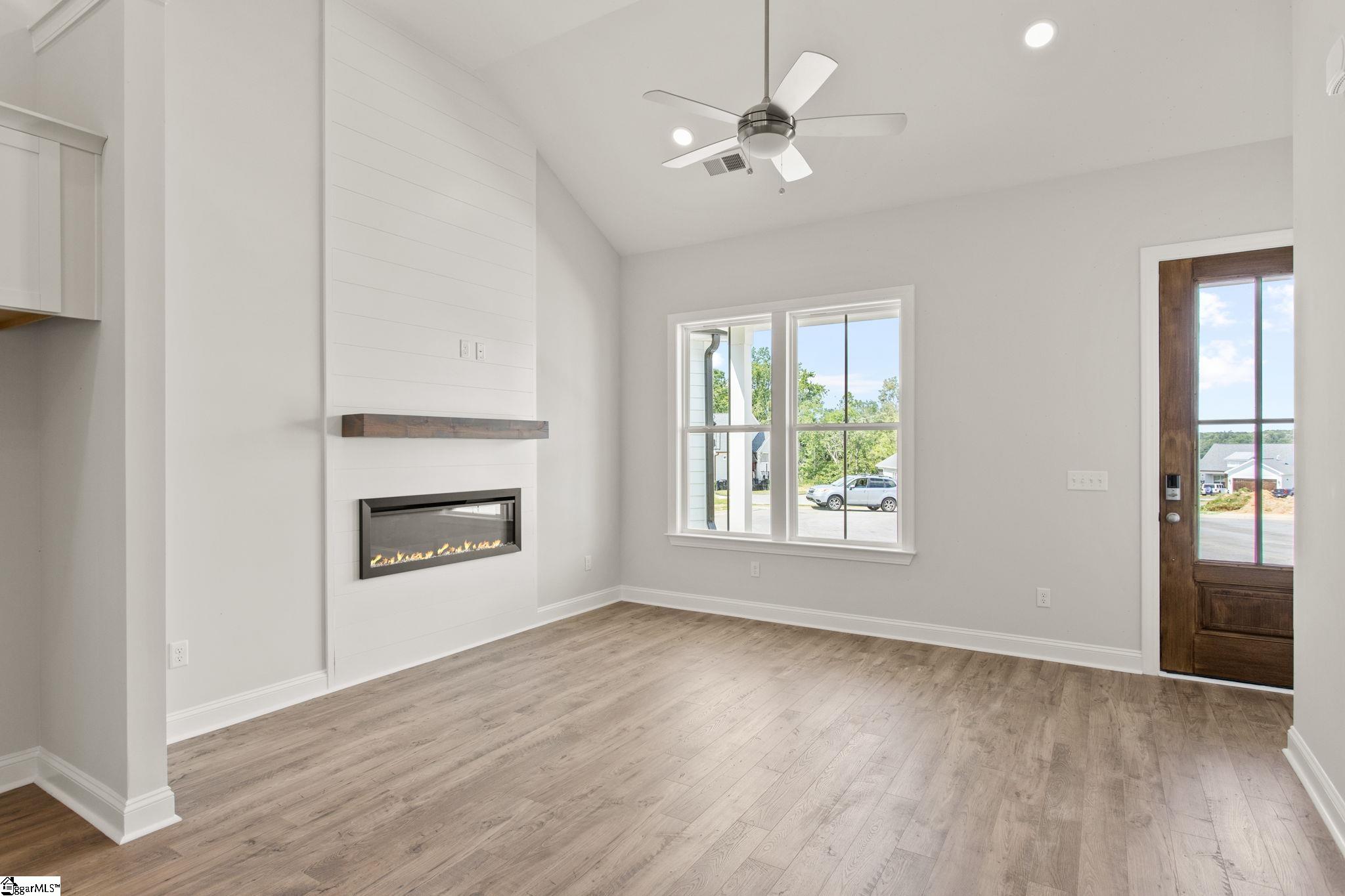 125 Cottage Lane Greenwood, SC 29649