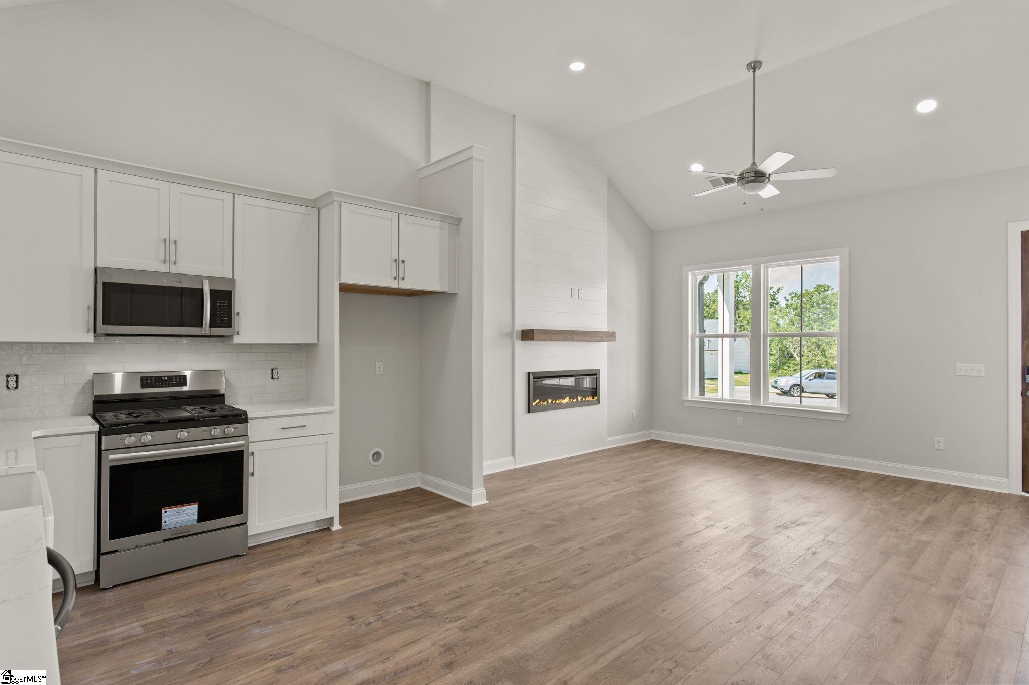 125 Cottage Lane Greenwood, SC 29649